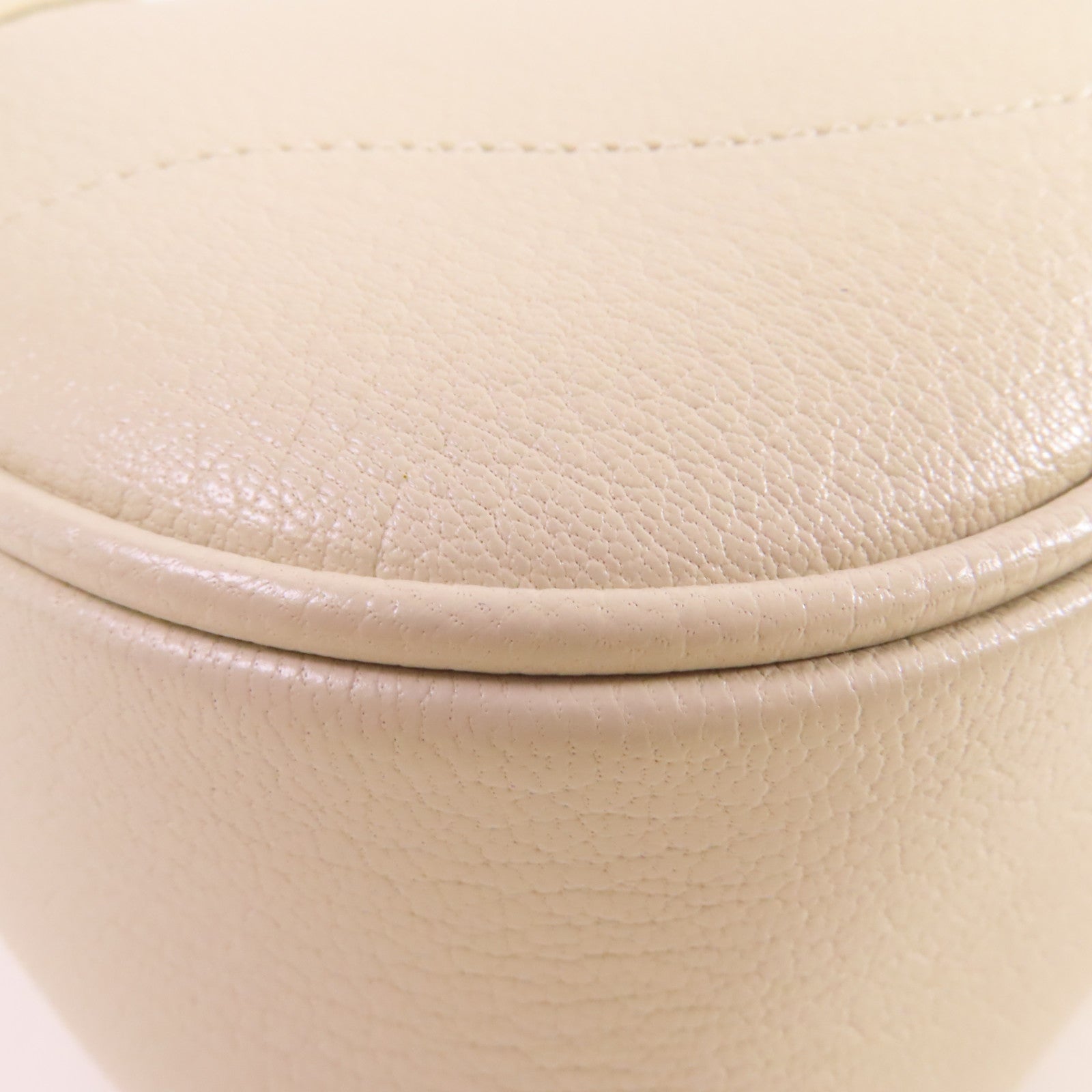 GUCCI 【激減優惠】牛皮皮革Aphrodite 2Way Shoulder Bag金扣鏈帶肩背袋米白色