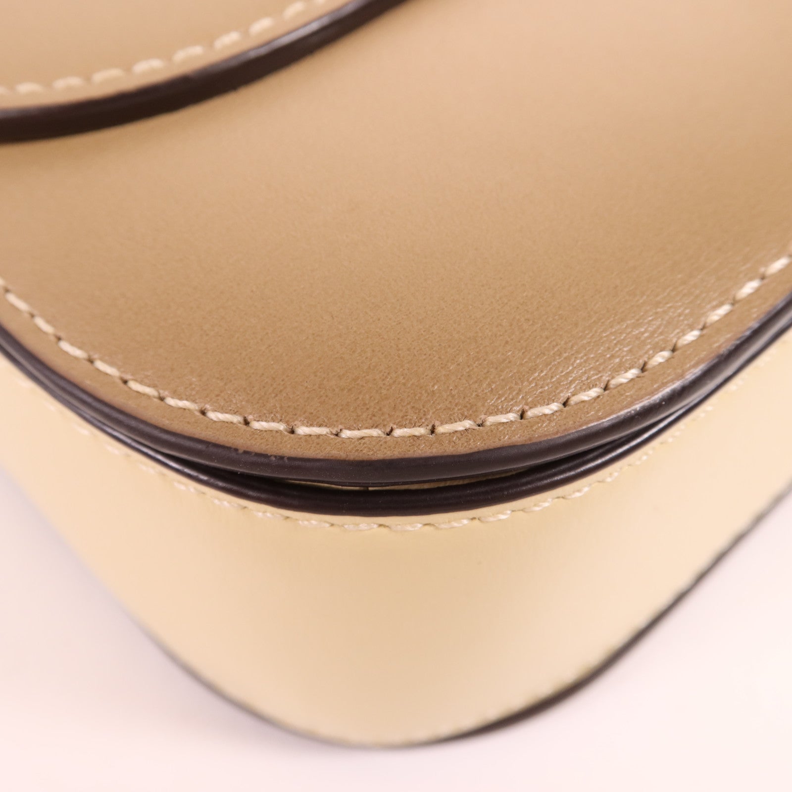 COACH 牛皮皮革Shoulder Bag銀扣肩背袋