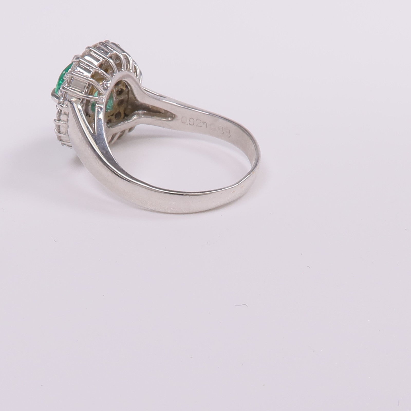 JEWELRY 【激減優惠】18K白金Emerald Diamond Ring綠寶石/鑽石戒指US#6.5