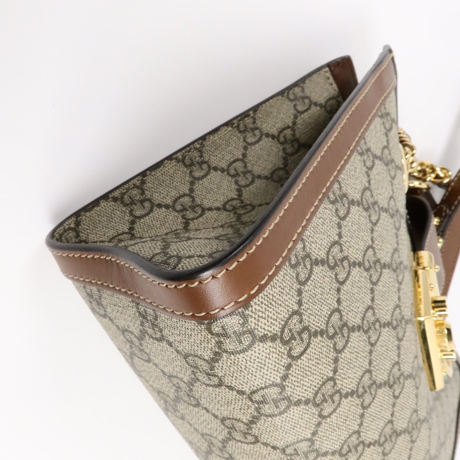 GUCCI 塗層帆布GG GHW Padlock鏈帶肩背袋