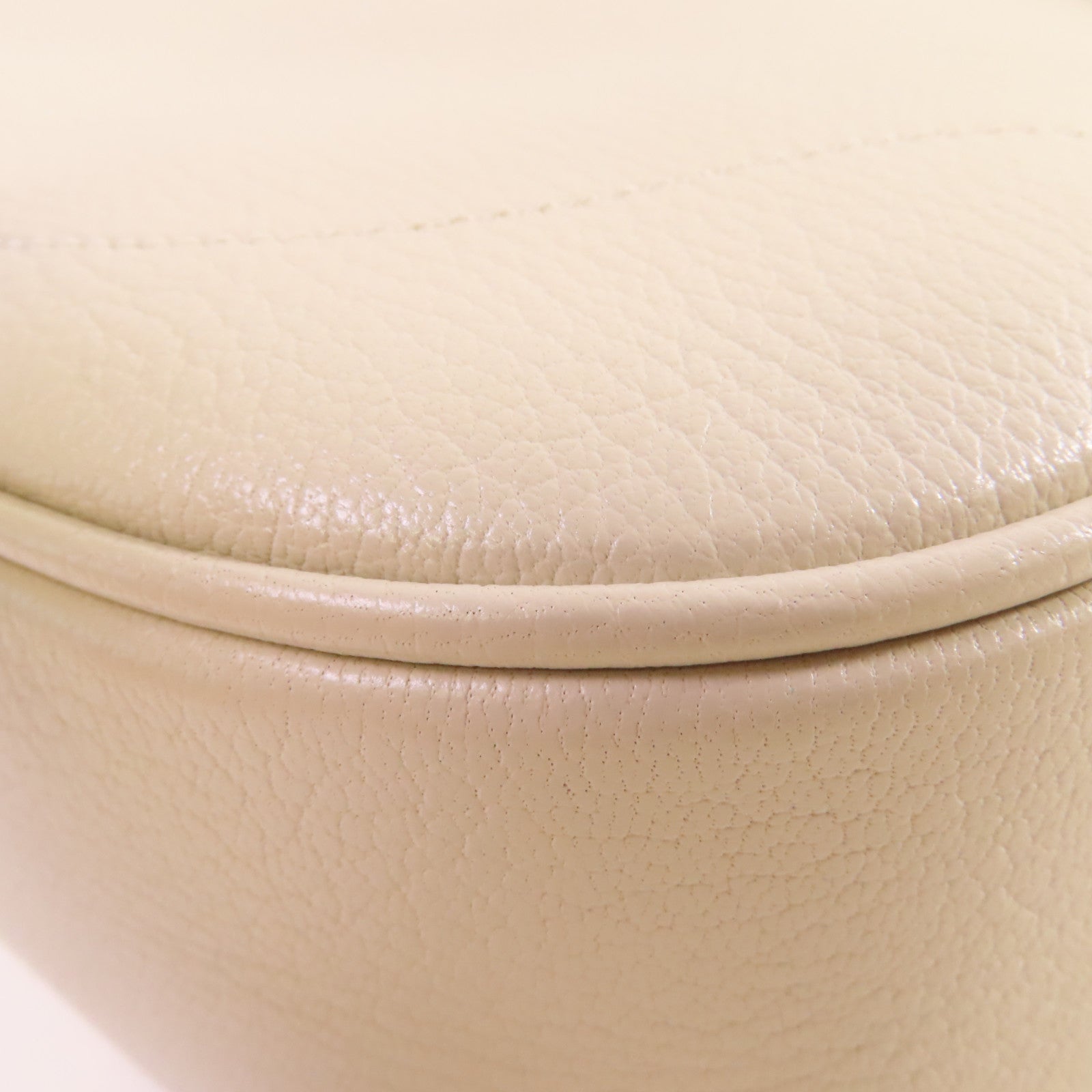 GUCCI 【激減優惠】牛皮皮革Aphrodite 2Way Shoulder Bag金扣鏈帶肩背袋米白色