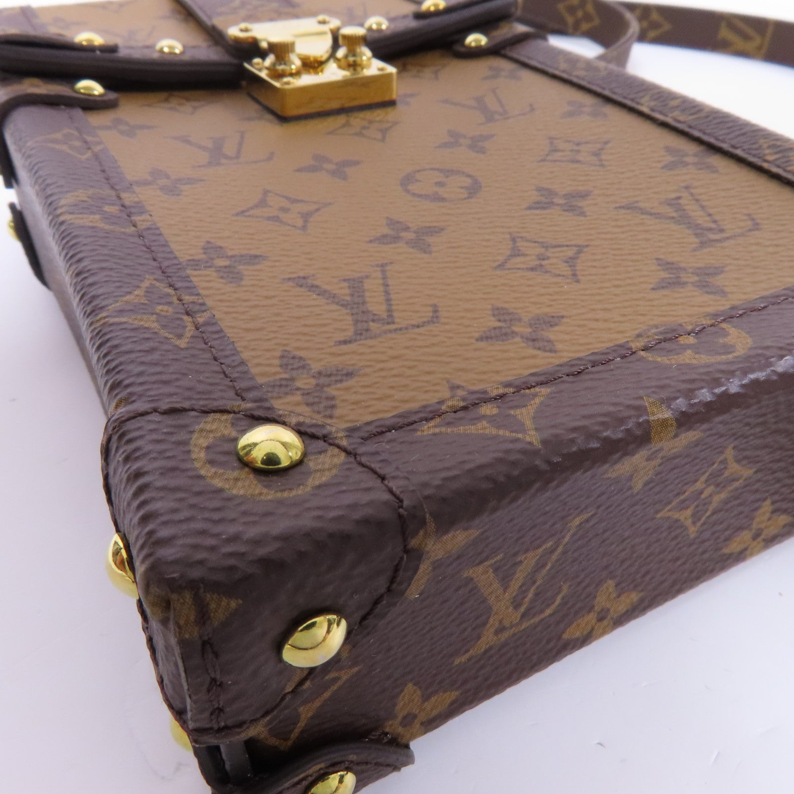 LOUIS VUITTON Monogram Reverse Trunk Vertical金扣肩背袋