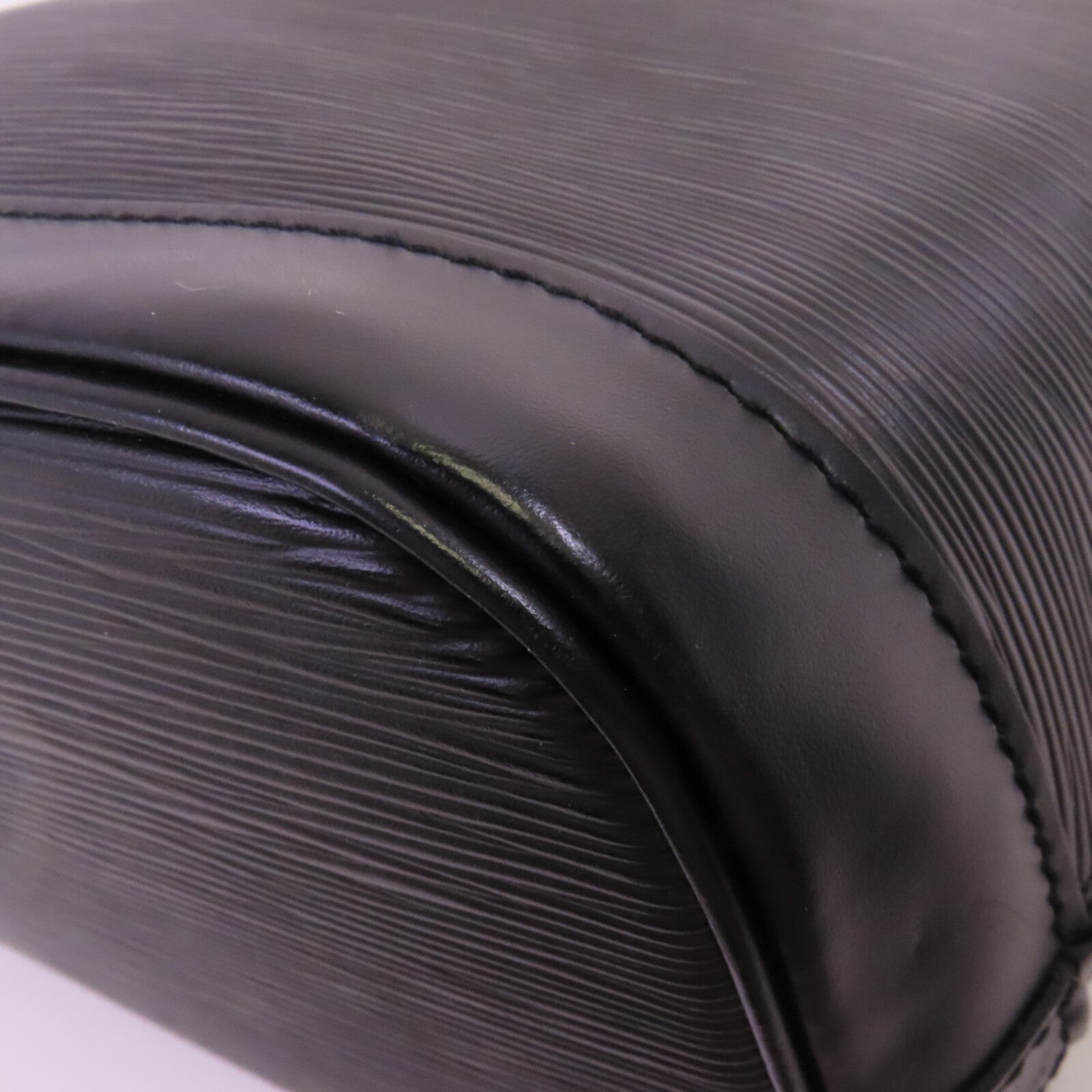 LOUIS VUITTON Epi Alma MM金扣手挽袋