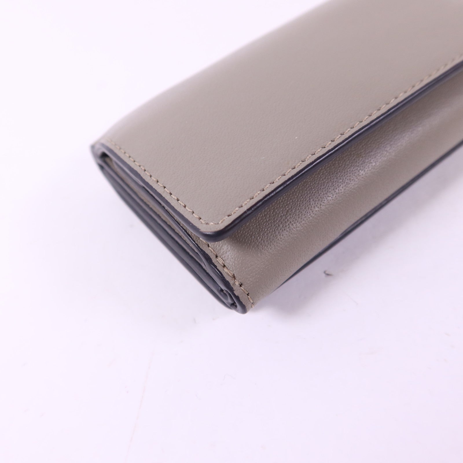 Furla 牛皮皮革Trifold Wallet金扣錢包