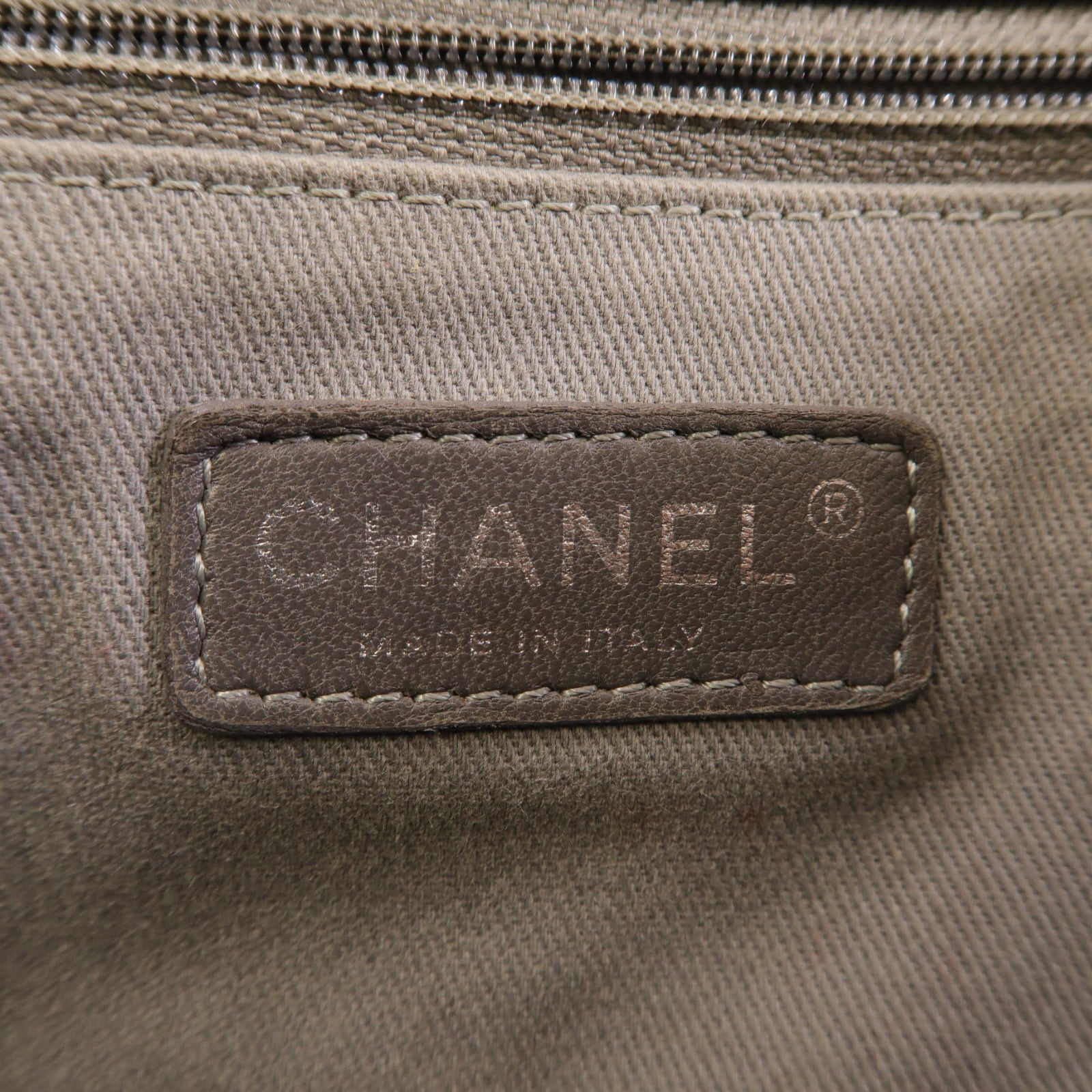 CHANEL (PRICE DOWN) CC SHW Chain Shoulder Bag Calfskin Leather Grey