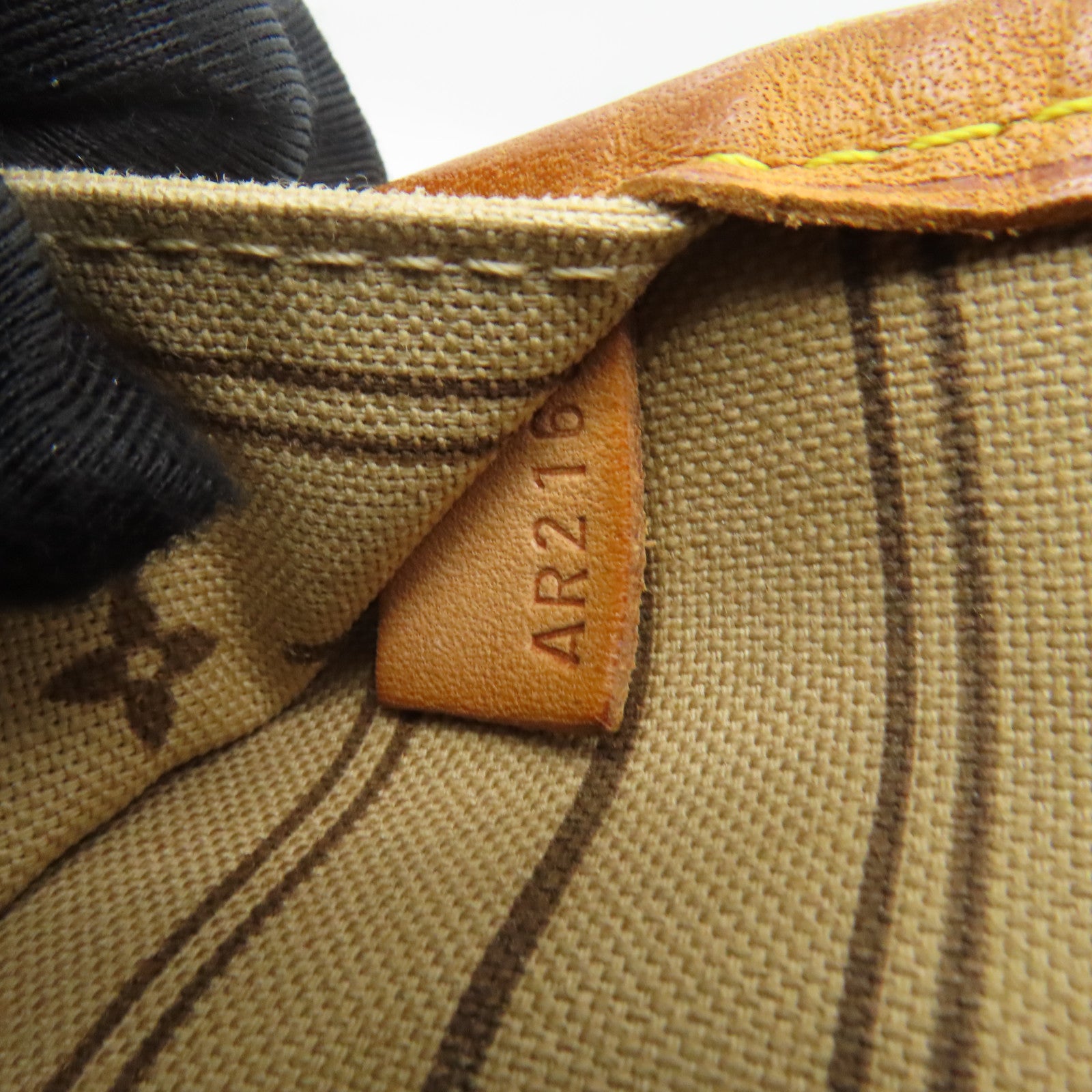 LOUIS VUITTON Monogram Neverfull MM金扣手挽袋啡色