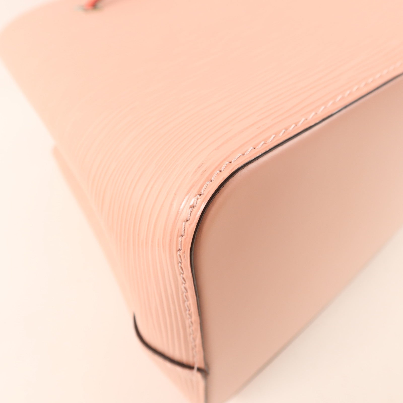 LOUIS VUITTON 【激減優惠】Epi Neo Noe BB銀扣手挽肩背兩用袋/Rose Ballerine
