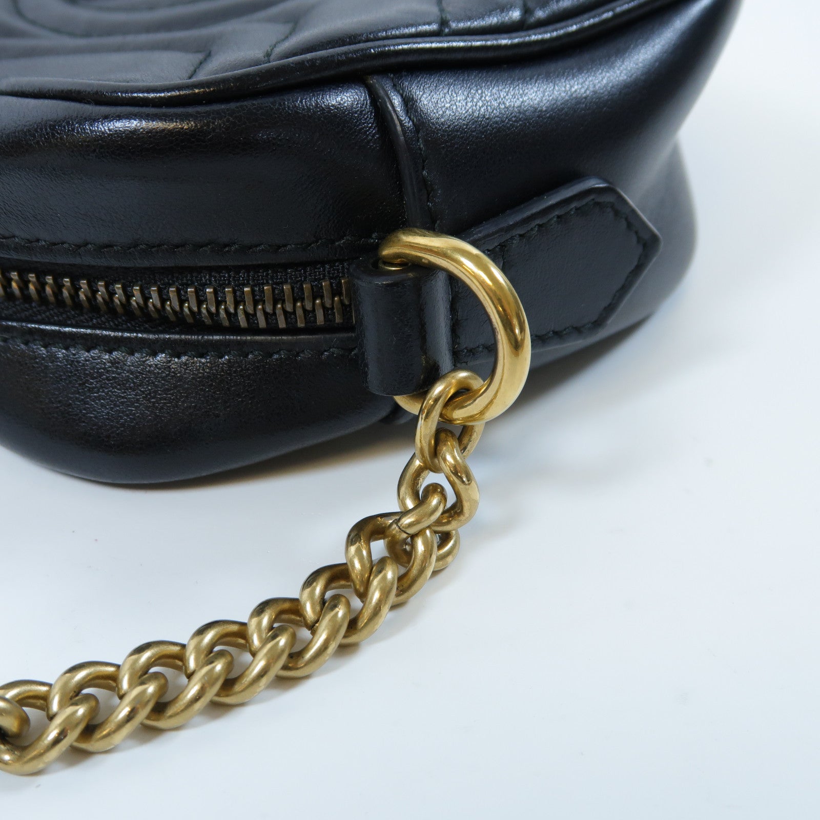 GUCCI 牛皮皮革GG Marmont Mini金扣肩背袋黑色