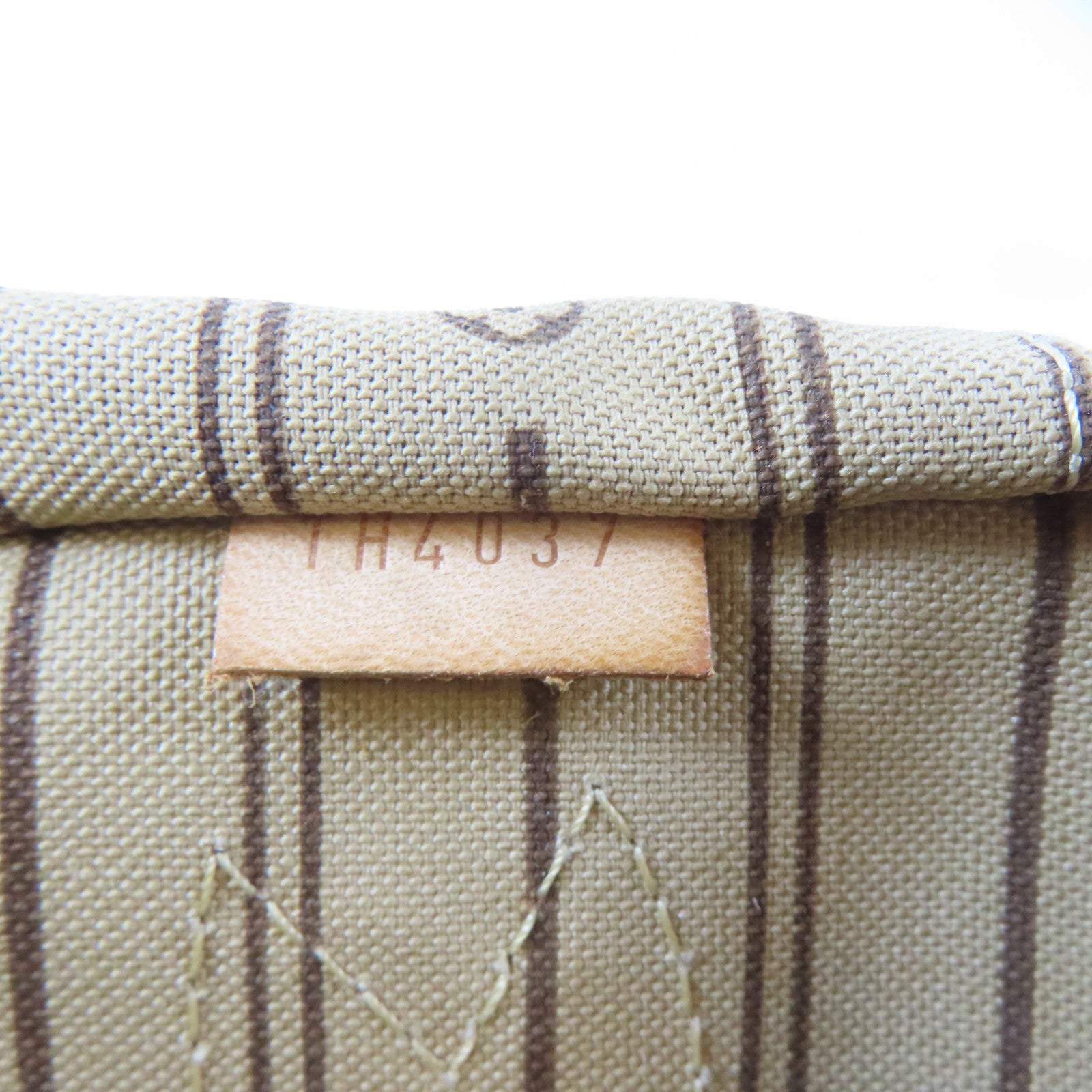 LOUIS VUITTON Monogram Neverfull PM金扣肩背袋啡色