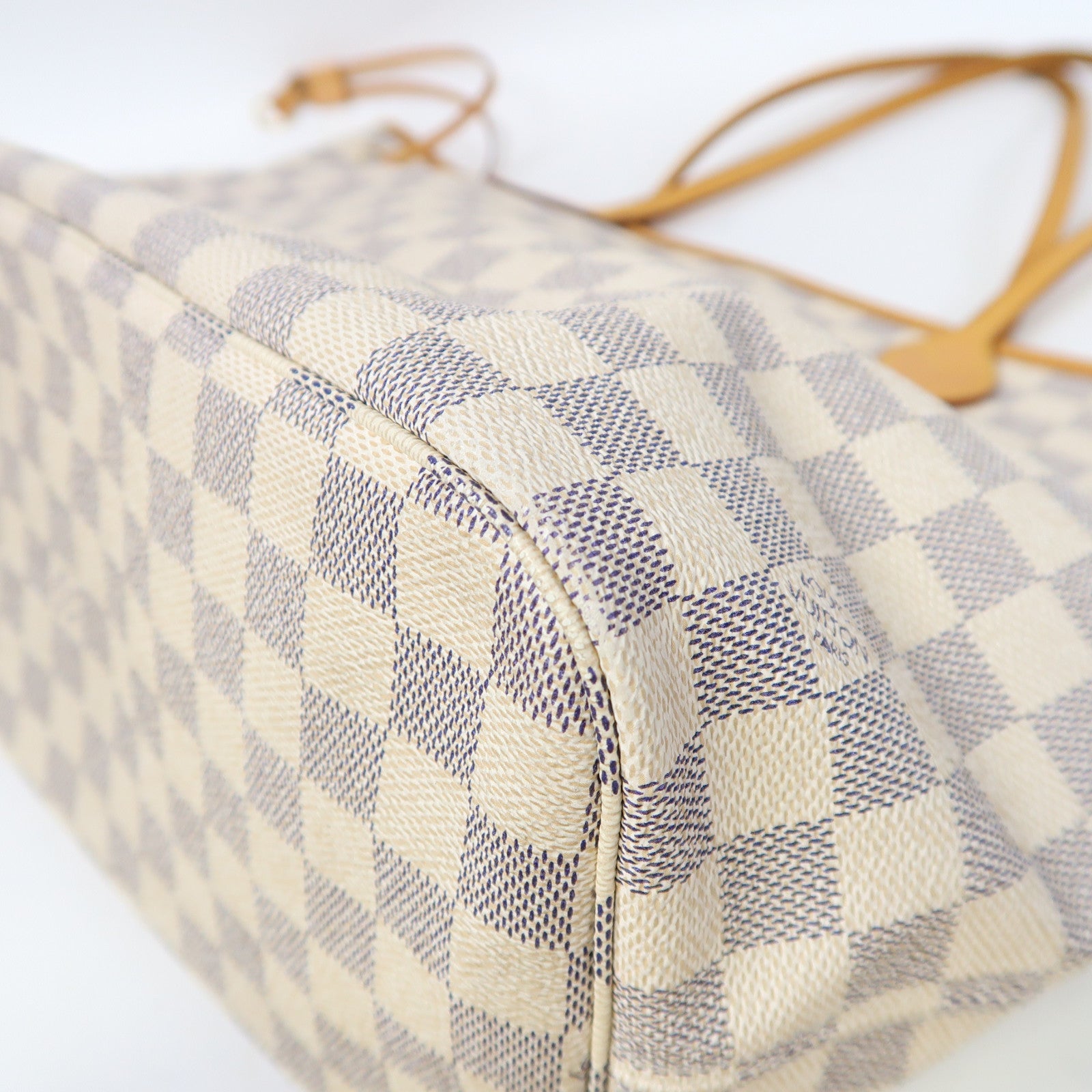LOUIS VUITTON 【激減優惠】Damier Azur Neverfull MM金扣手挽袋白色