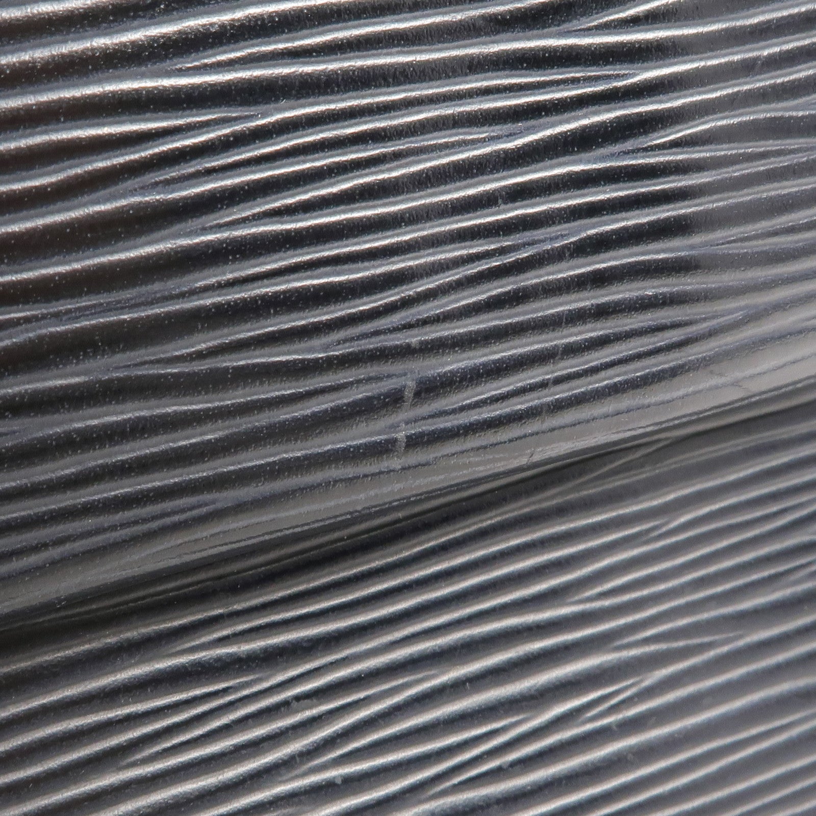 LOUIS VUITTON Epi Cluny MM銀扣手挽肩背兩用袋