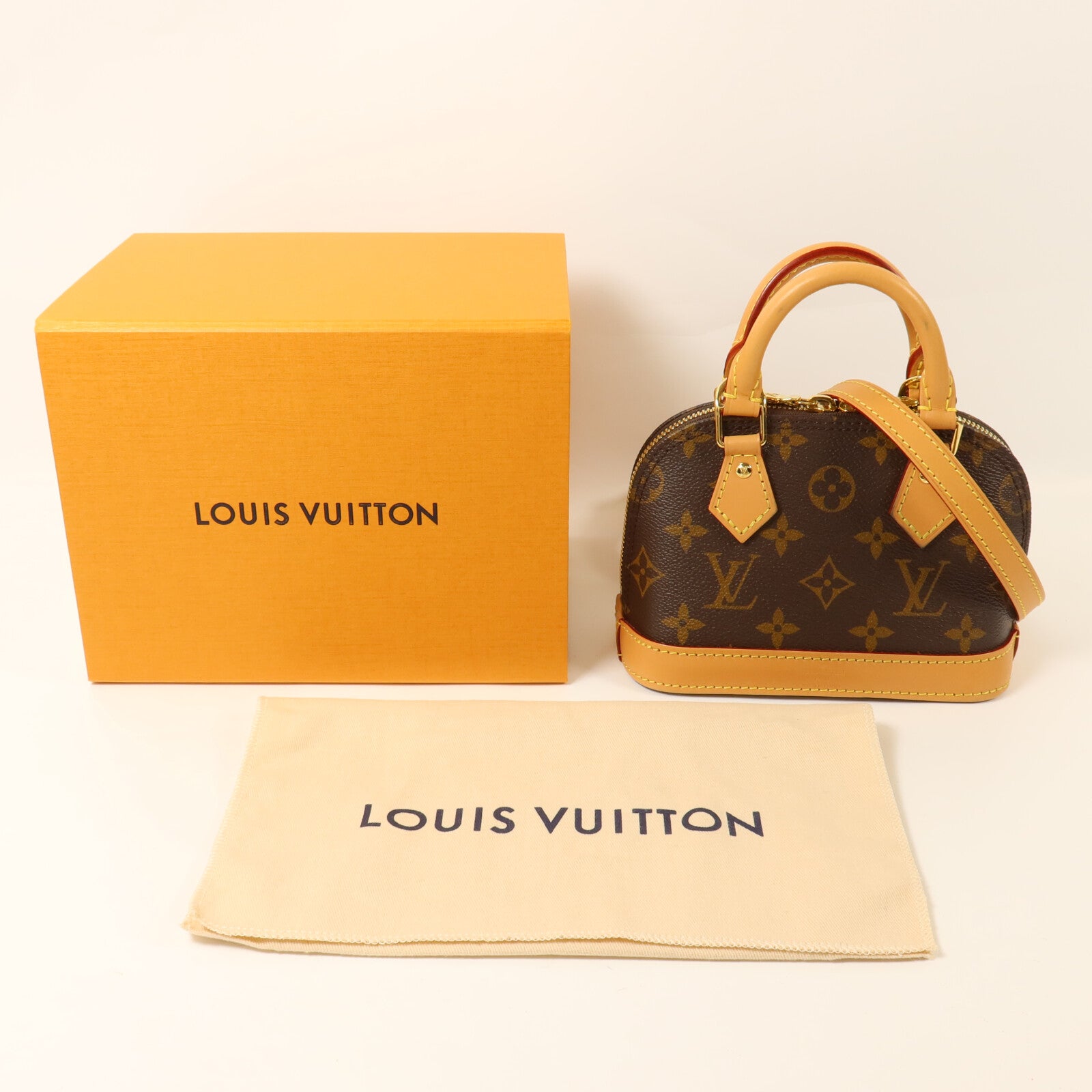 LOUIS VUITTON Monogram Nano Alma手挽肩背兩用袋