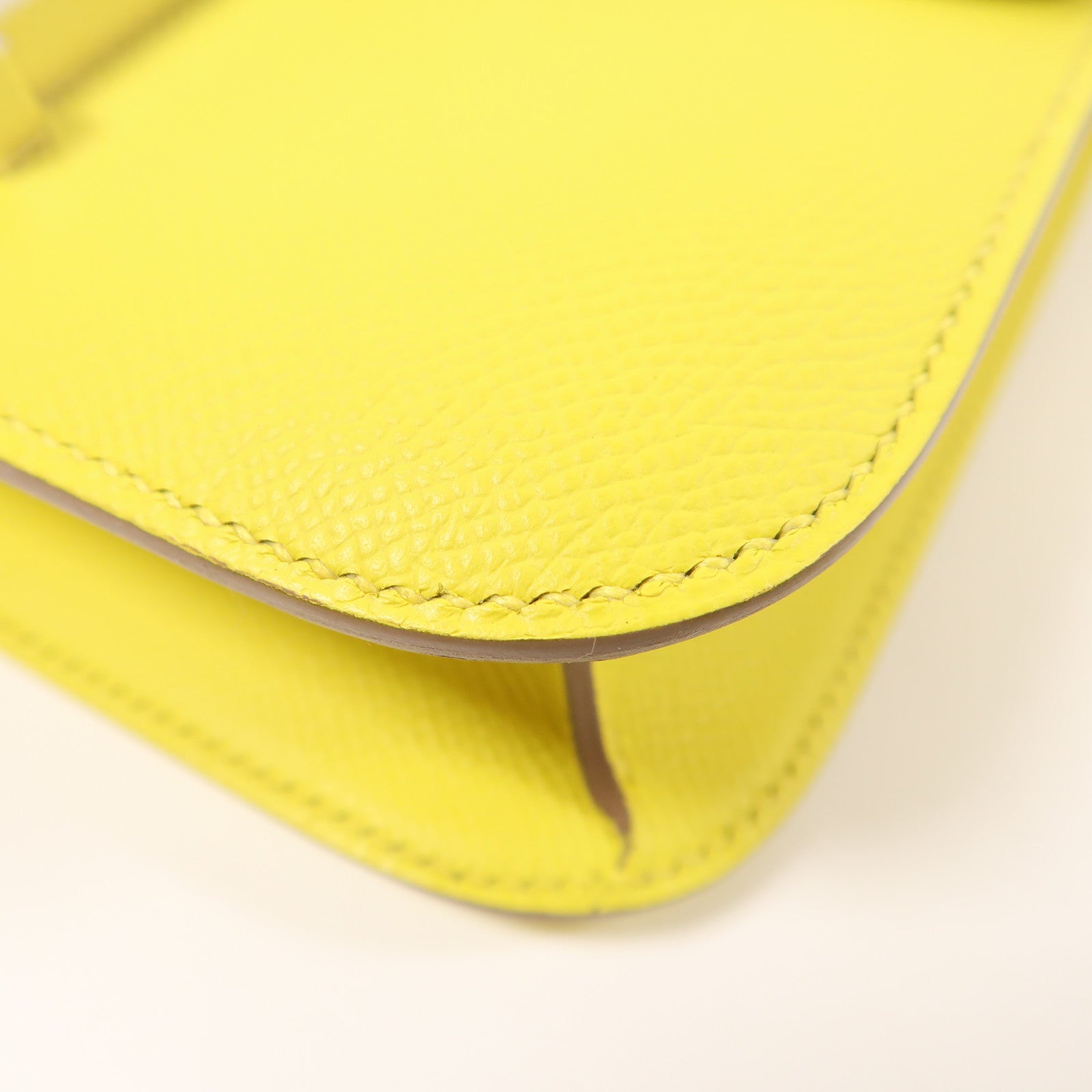 HERMES Epsom皮革Constance 24銀扣肩背袋