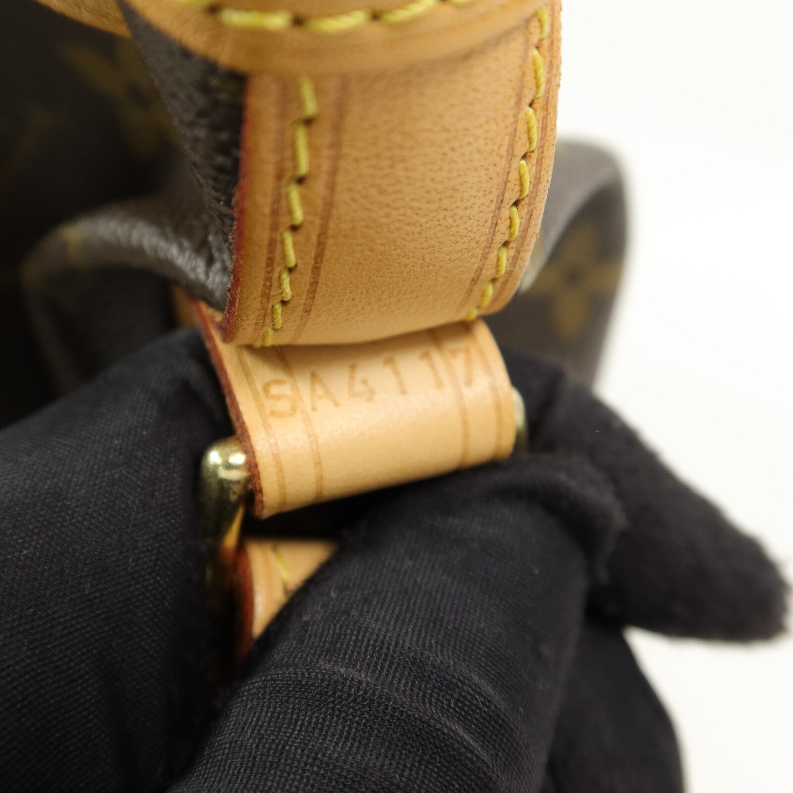 LOUIS VUITTON Monogram Noe BB肩背袋