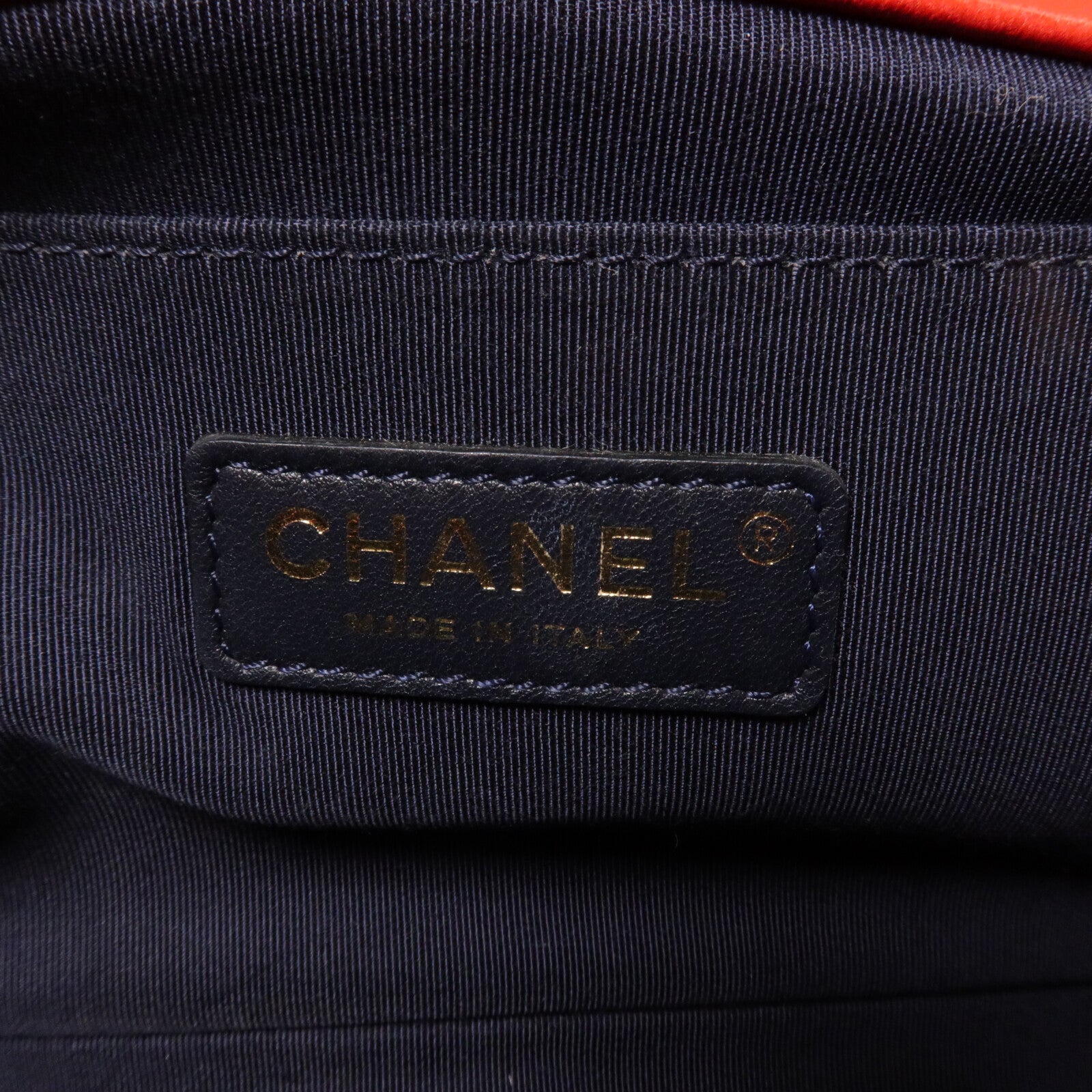 CHANEL 牛皮皮革Cube Boy 25鏈帶肩背袋