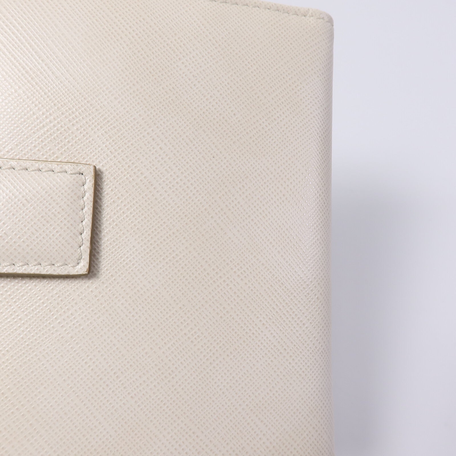 Salvatore Ferragamo 牛皮皮革Wallet錢包