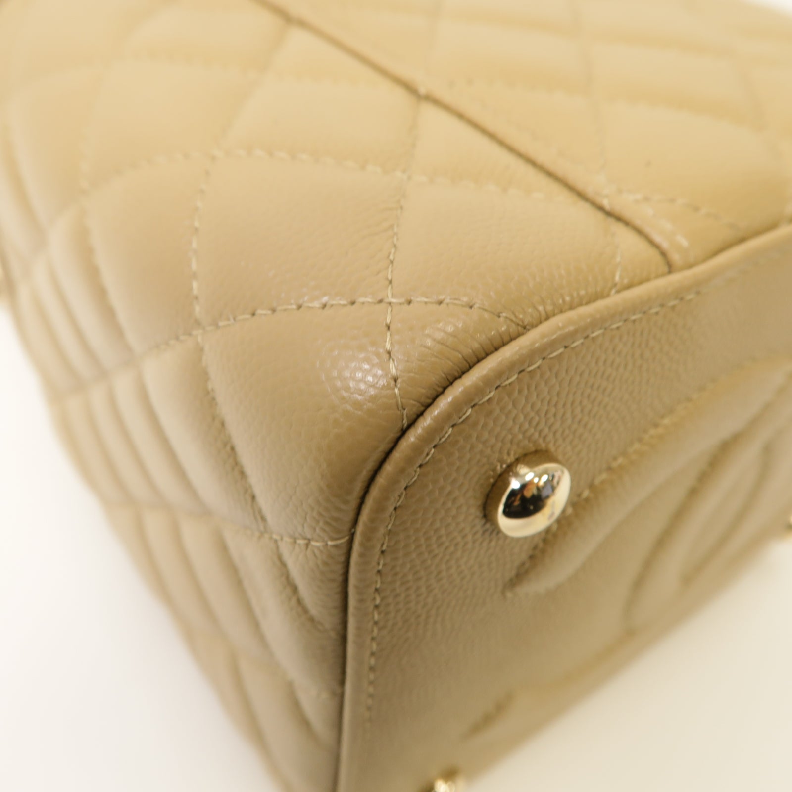 CHANEL 【激減優惠】菱格Caviar皮革Vanity Case With Chain金扣手挽肩背兩用袋米色