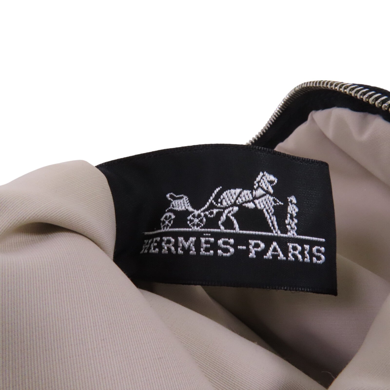 HERMES 帆布Bolide Pouch銀扣手拿包