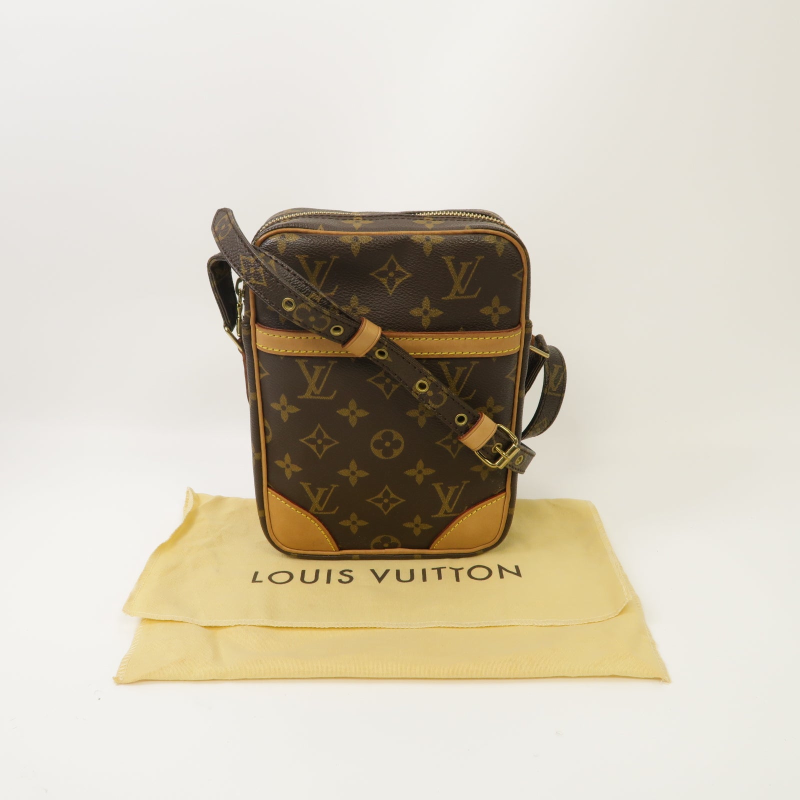 LOUIS VUITTON 【激減優惠】Monogram Danube金扣肩背袋棕色