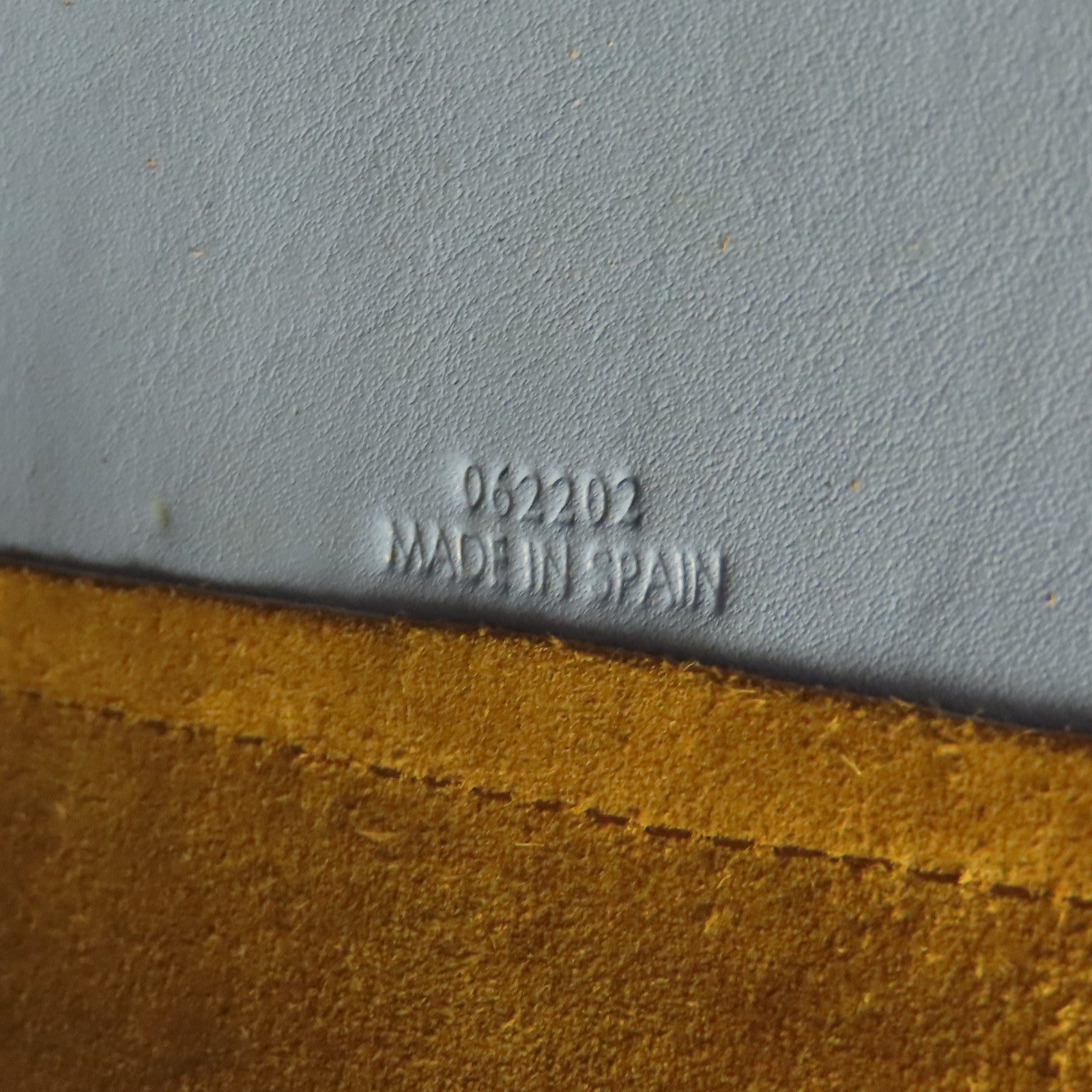 LOEWE 【激減優惠】牛皮皮革Hammock Nugget金扣手挽肩背兩用袋