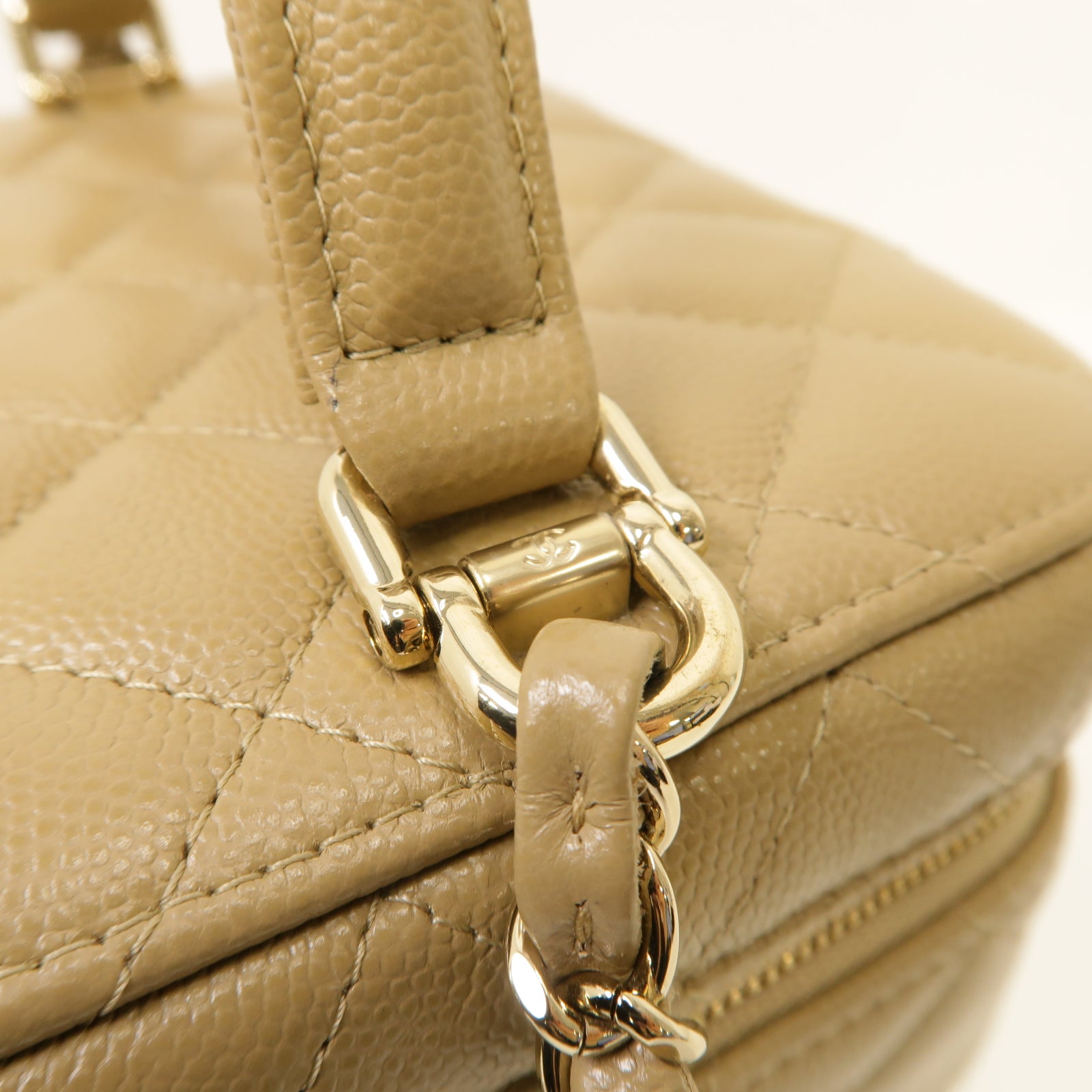 CHANEL 【激減優惠】菱格Caviar皮革Vanity Case With Chain金扣手挽肩背兩用袋米色