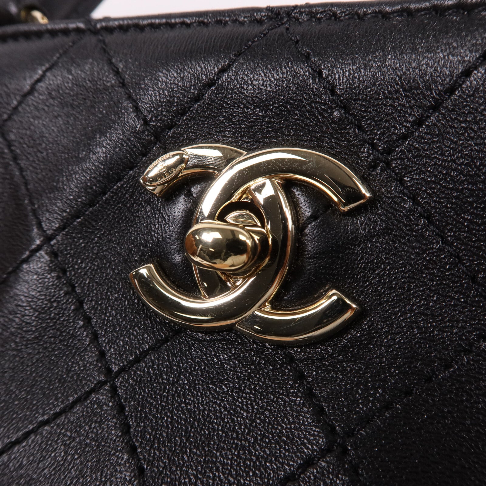 CHANEL 牛皮皮革2 Way Shoulder Bag金扣鏈帶手挽肩背兩用袋