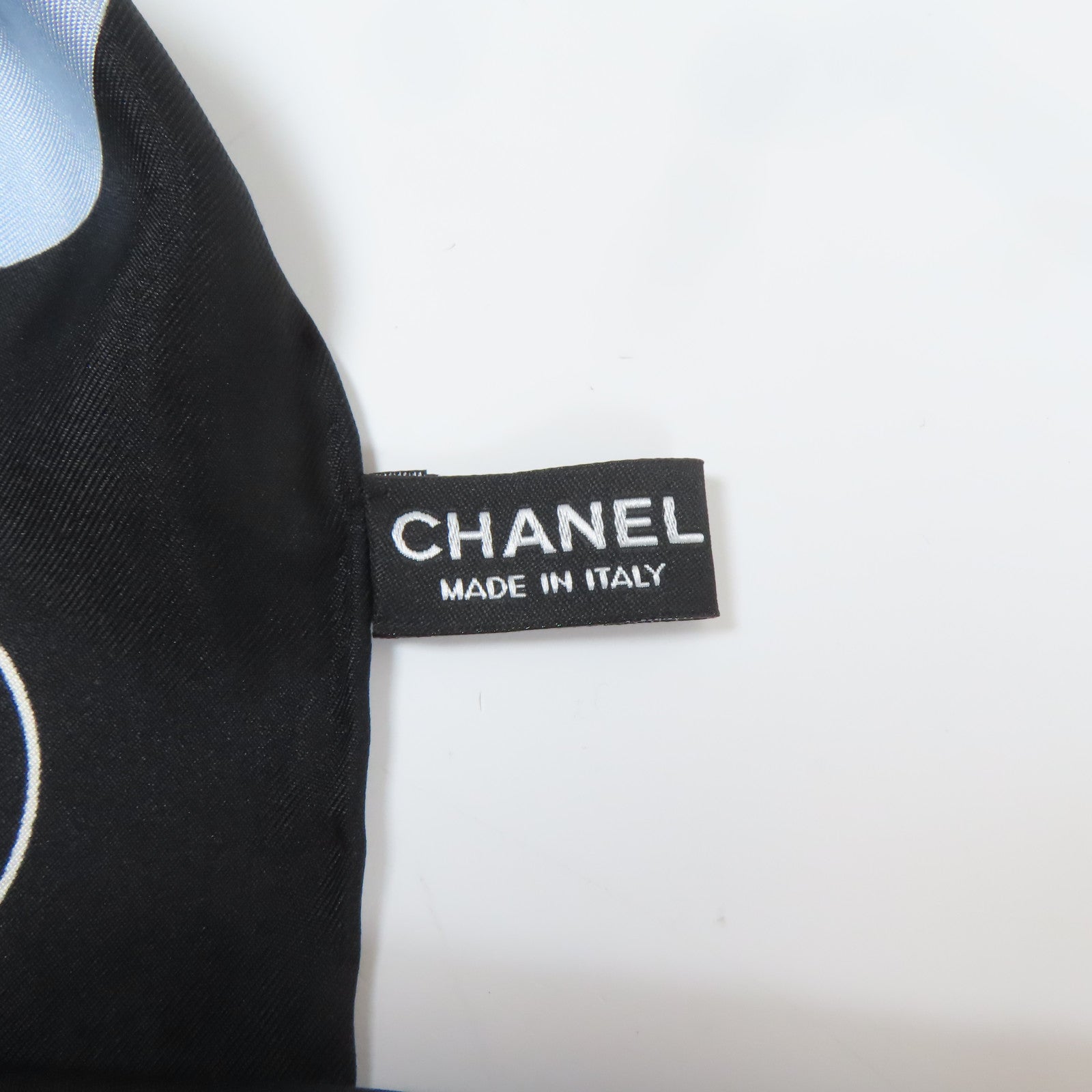 CHANEL 絲質Scarf 90x90cm絲巾藍色/白色/黑色