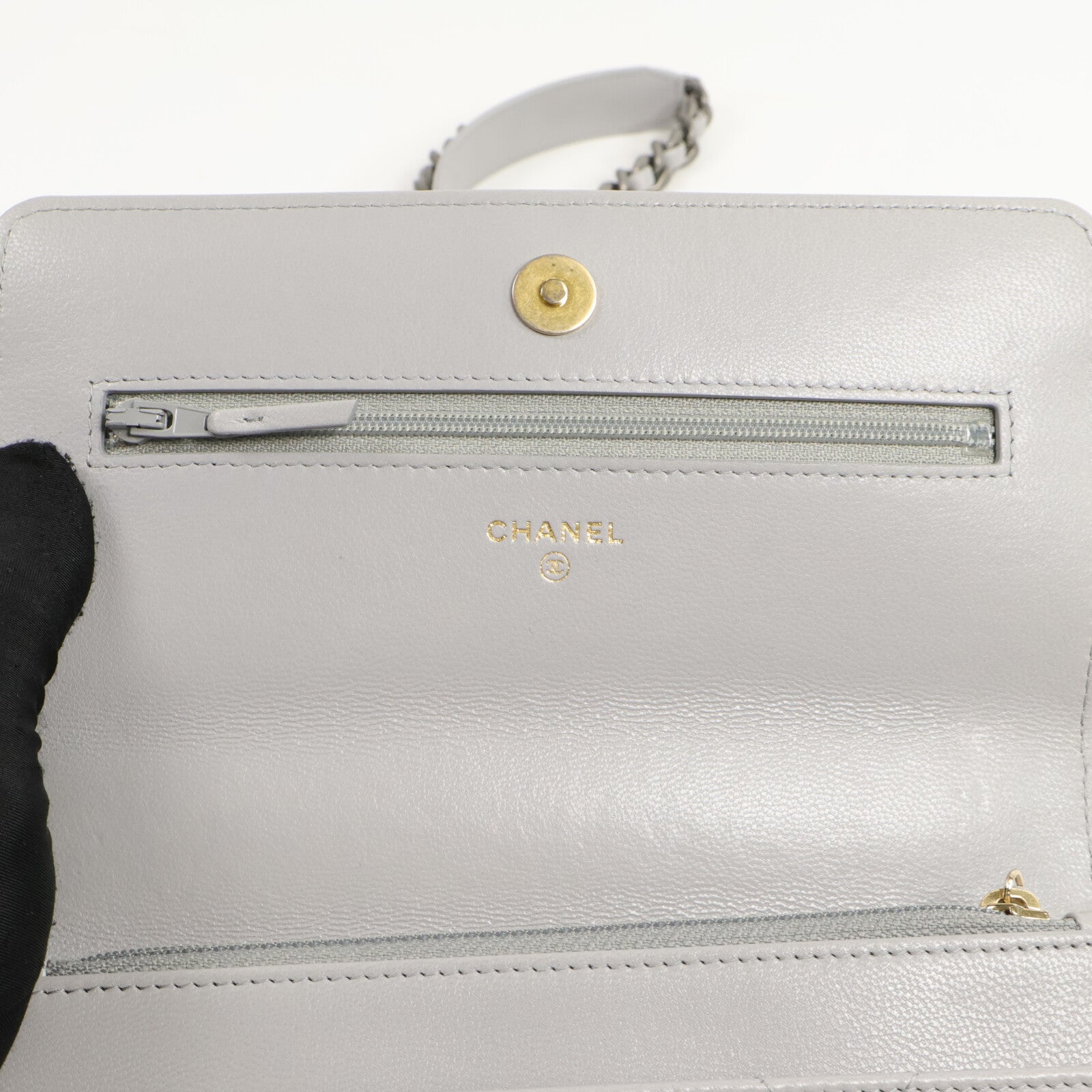 CHANEL 羊皮皮革WOC Wallet On Chain鏈帶肩背袋