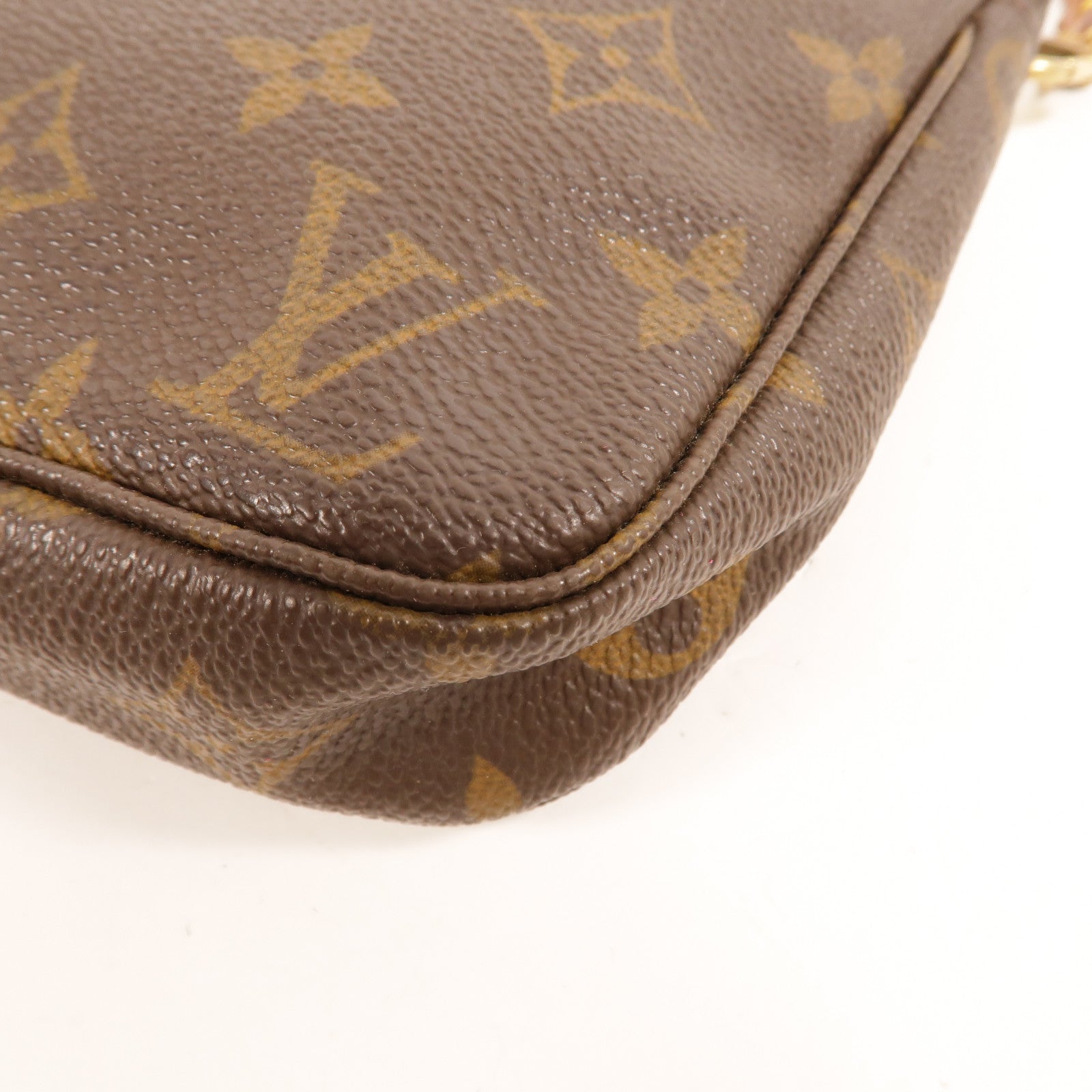 LOUIS VUITTON Monogram Pochette Accessoires金扣手挽袋棕色
