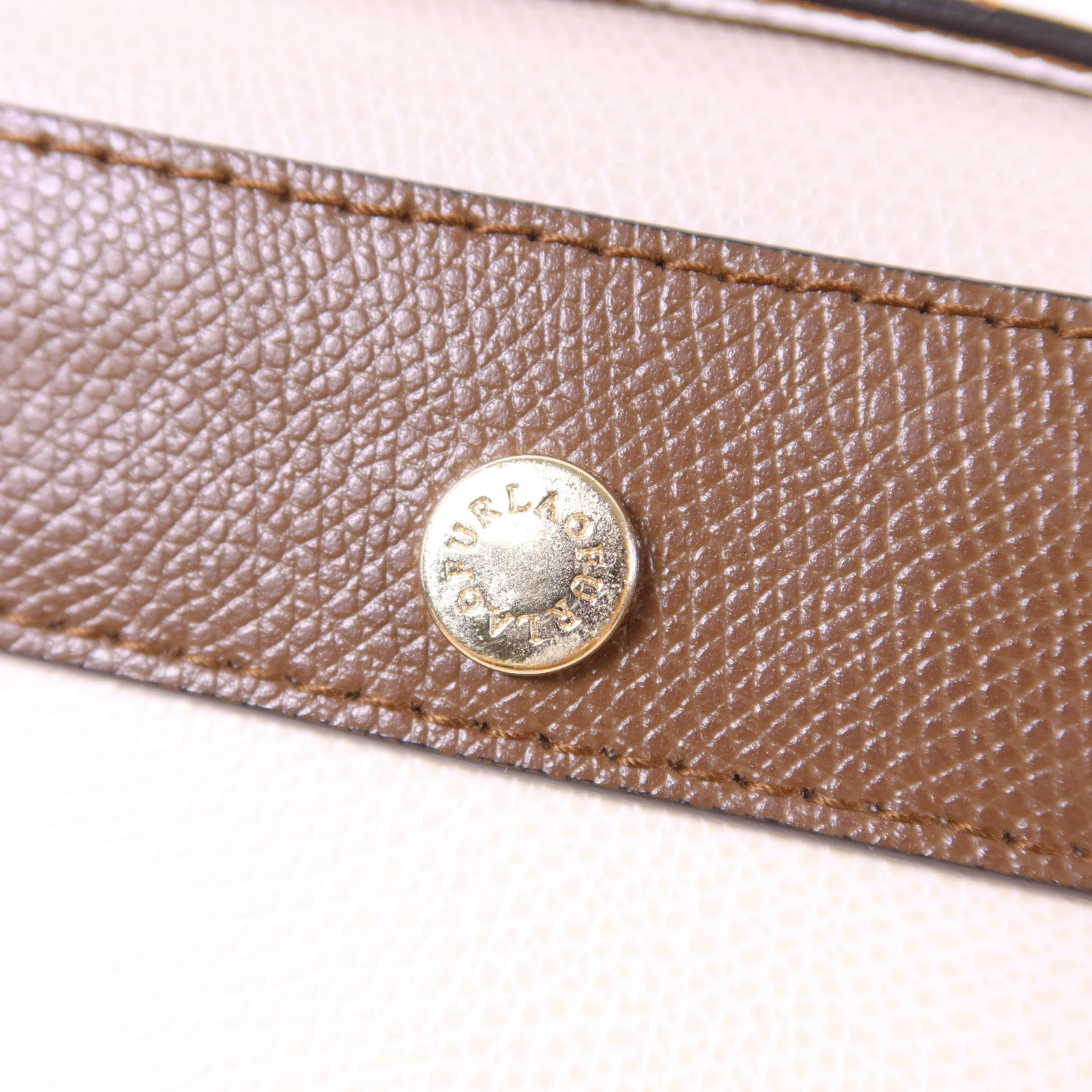 Furla 牛皮皮革Metropolis Mini Crossbody金扣手挽肩背兩用袋