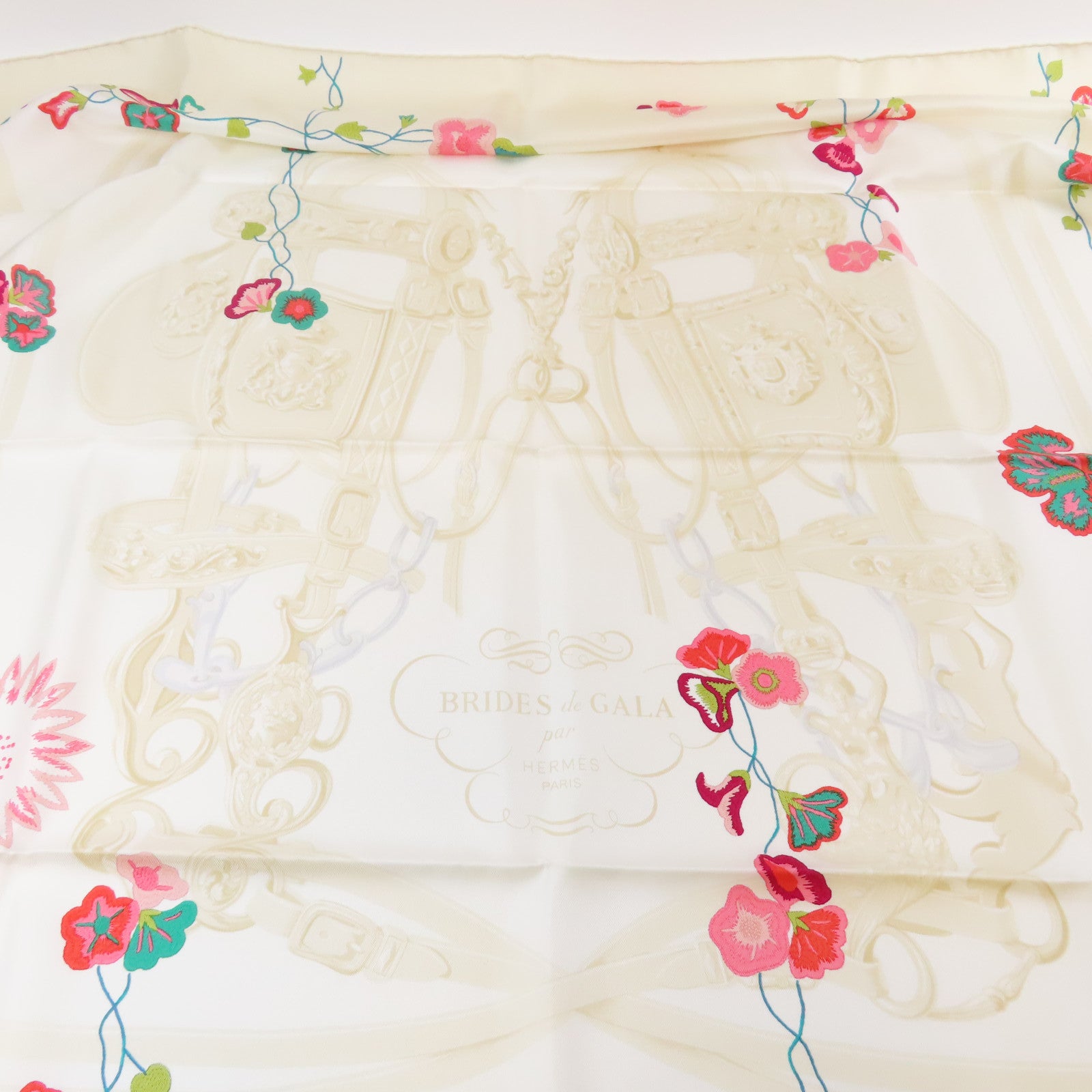 HERMES 【激減優惠】絲質Scarf絲巾米色/粉紅色/紅色/綠色