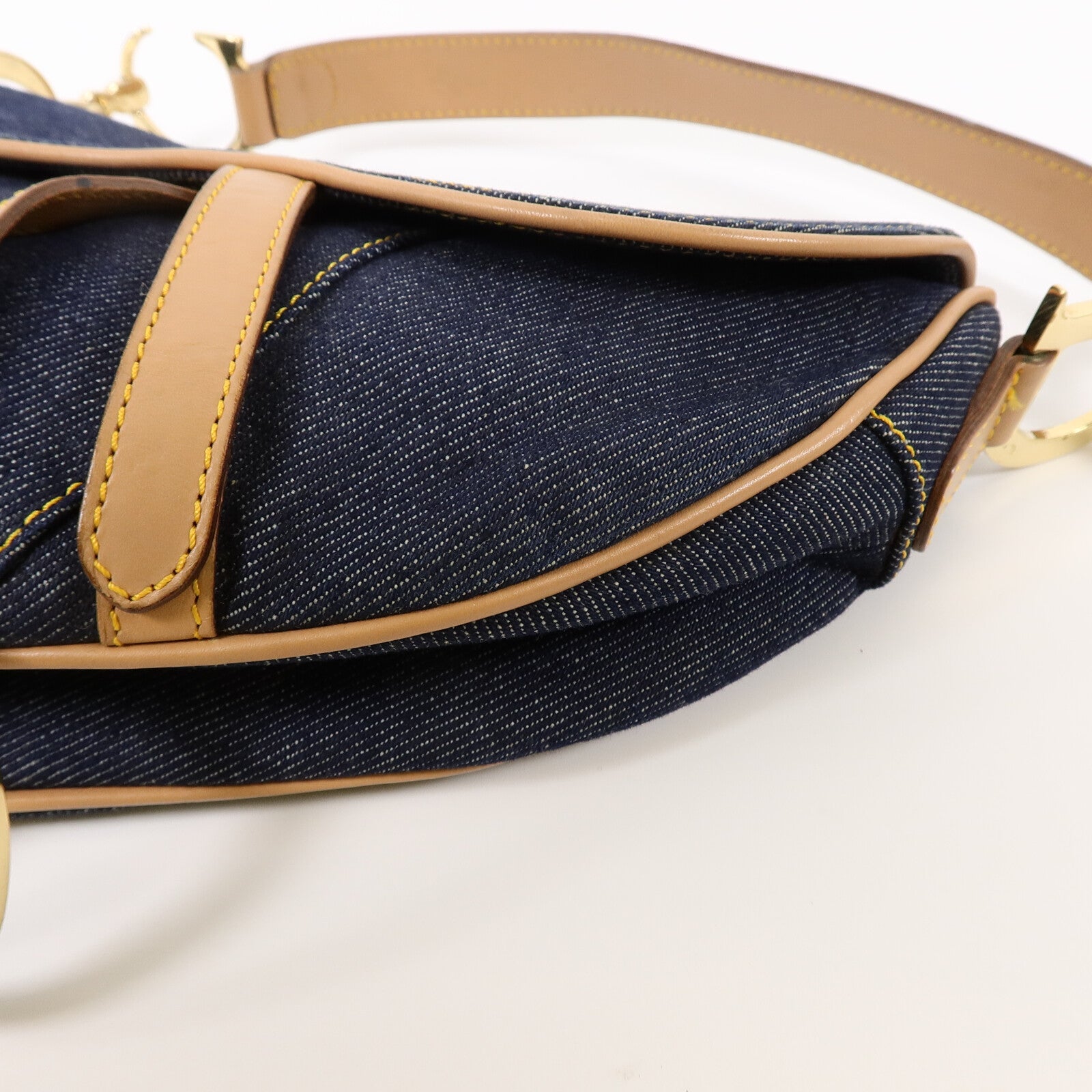 Dior 牛仔布Saddle肩背袋
