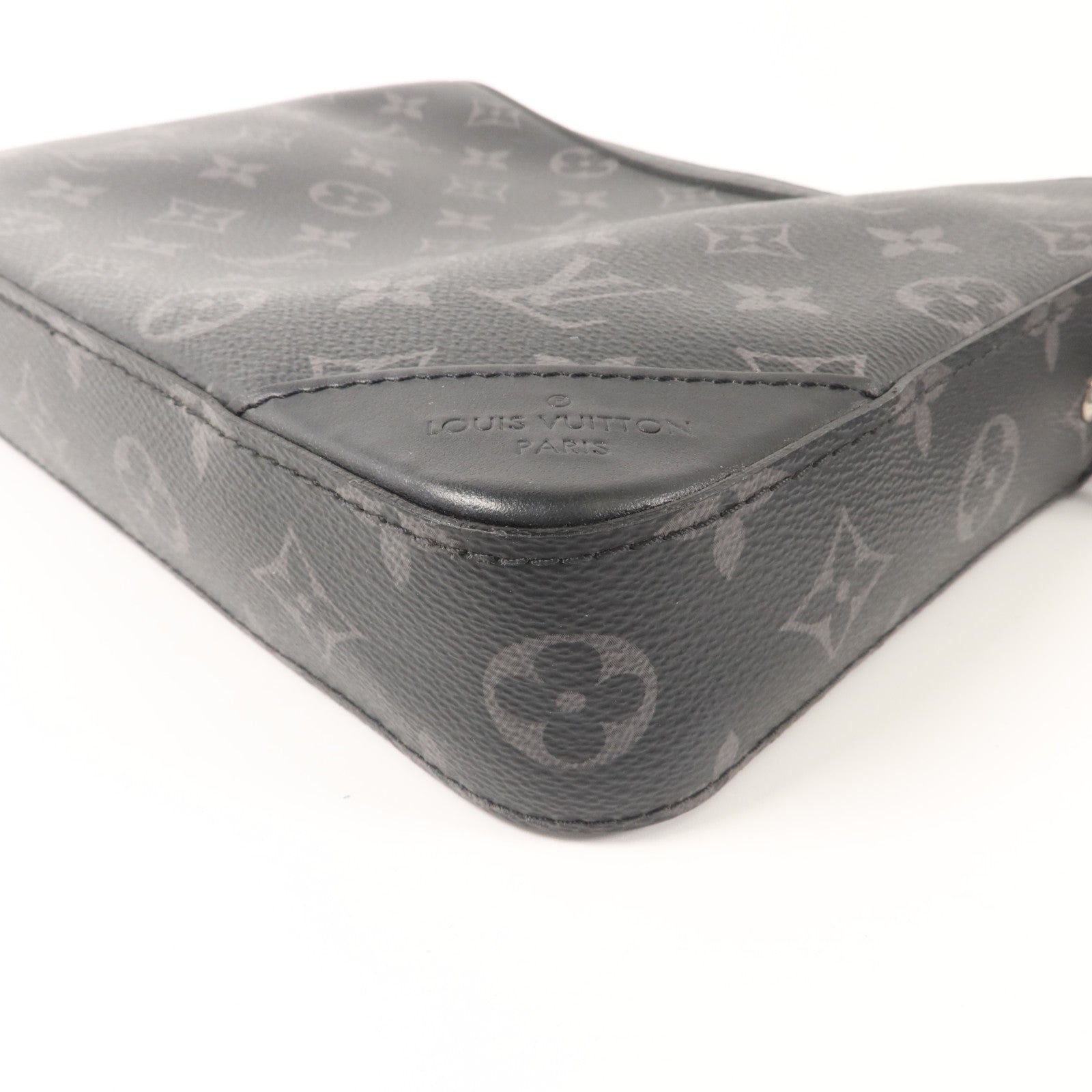 LOUIS VUITTON Monogram Eclipse Reverse Trio Messenger肩背袋