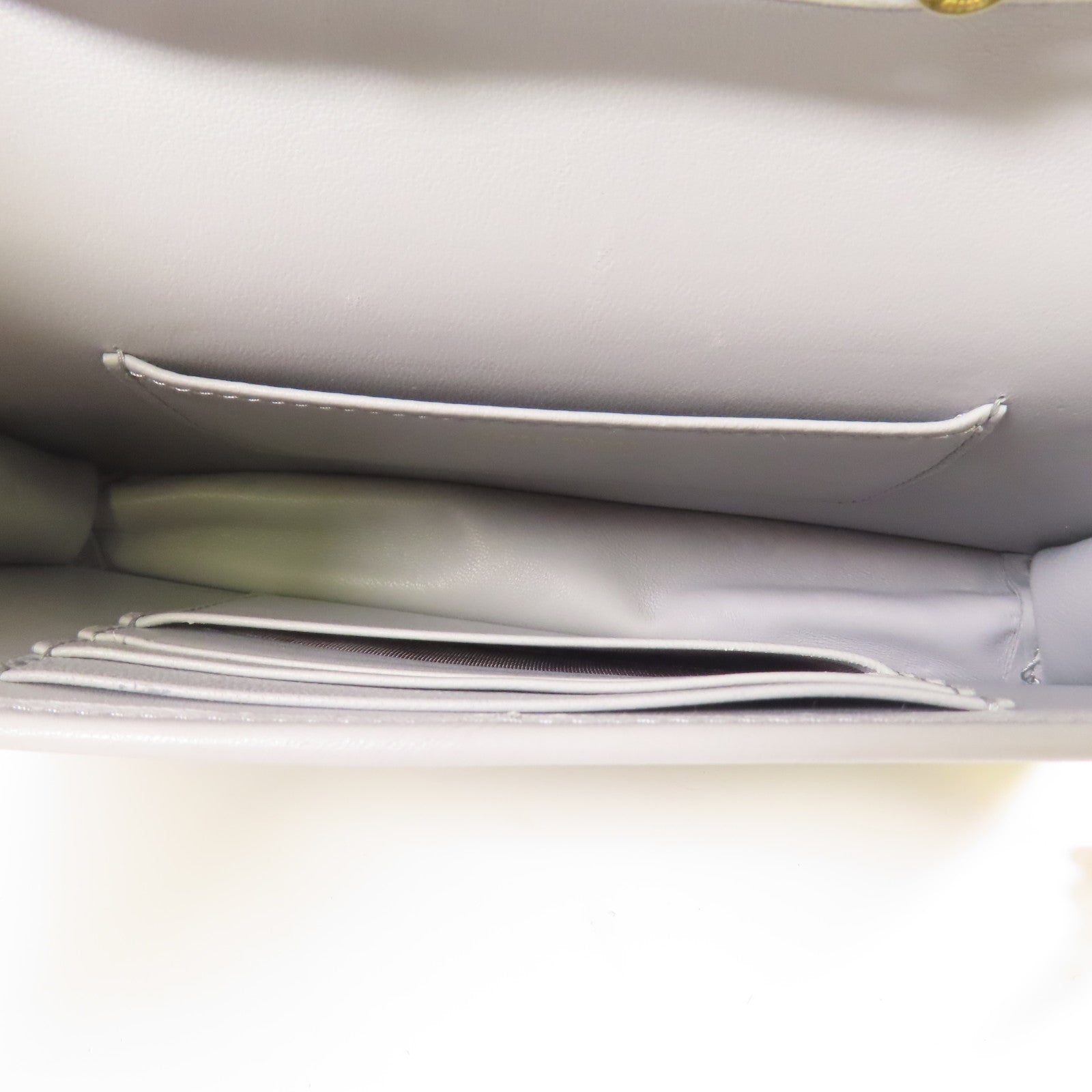 Miu Miu 羊皮皮革Shoulder Bag金扣鏈帶肩背袋灰色