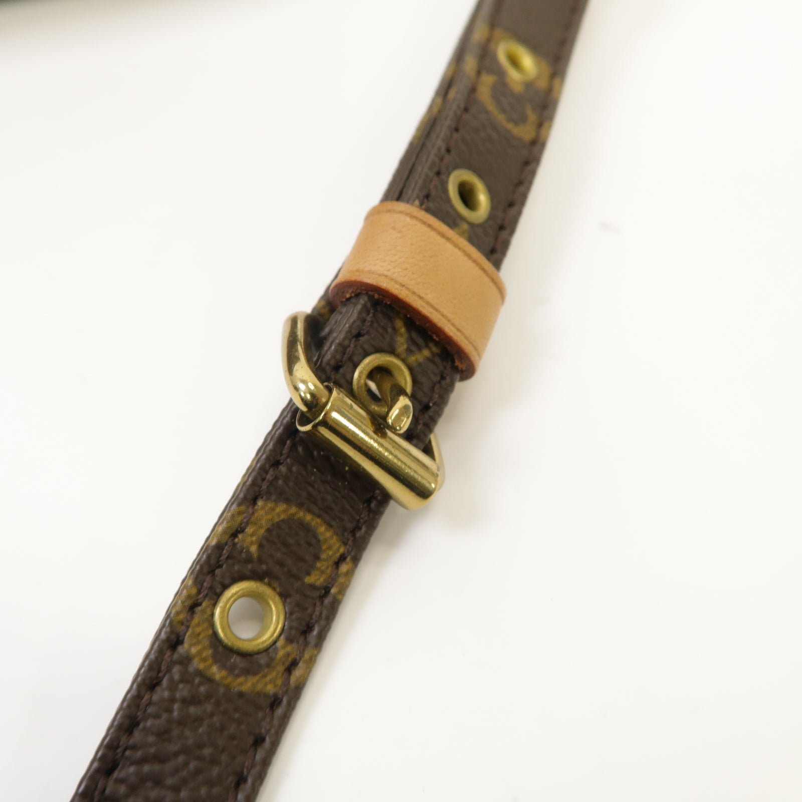 LOUIS VUITTON 【激減優惠】Monogram Danube金扣肩背袋棕色