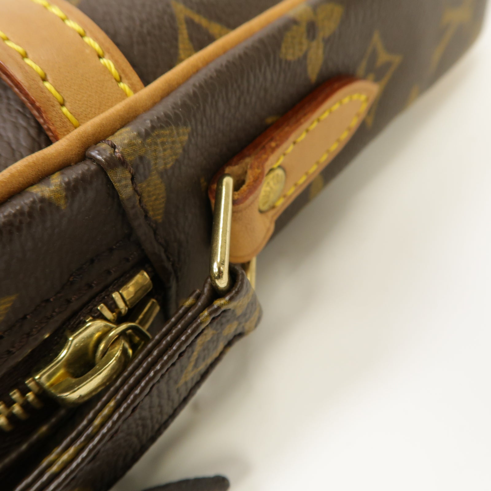 LOUIS VUITTON 【激減優惠】Monogram Danube金扣肩背袋棕色