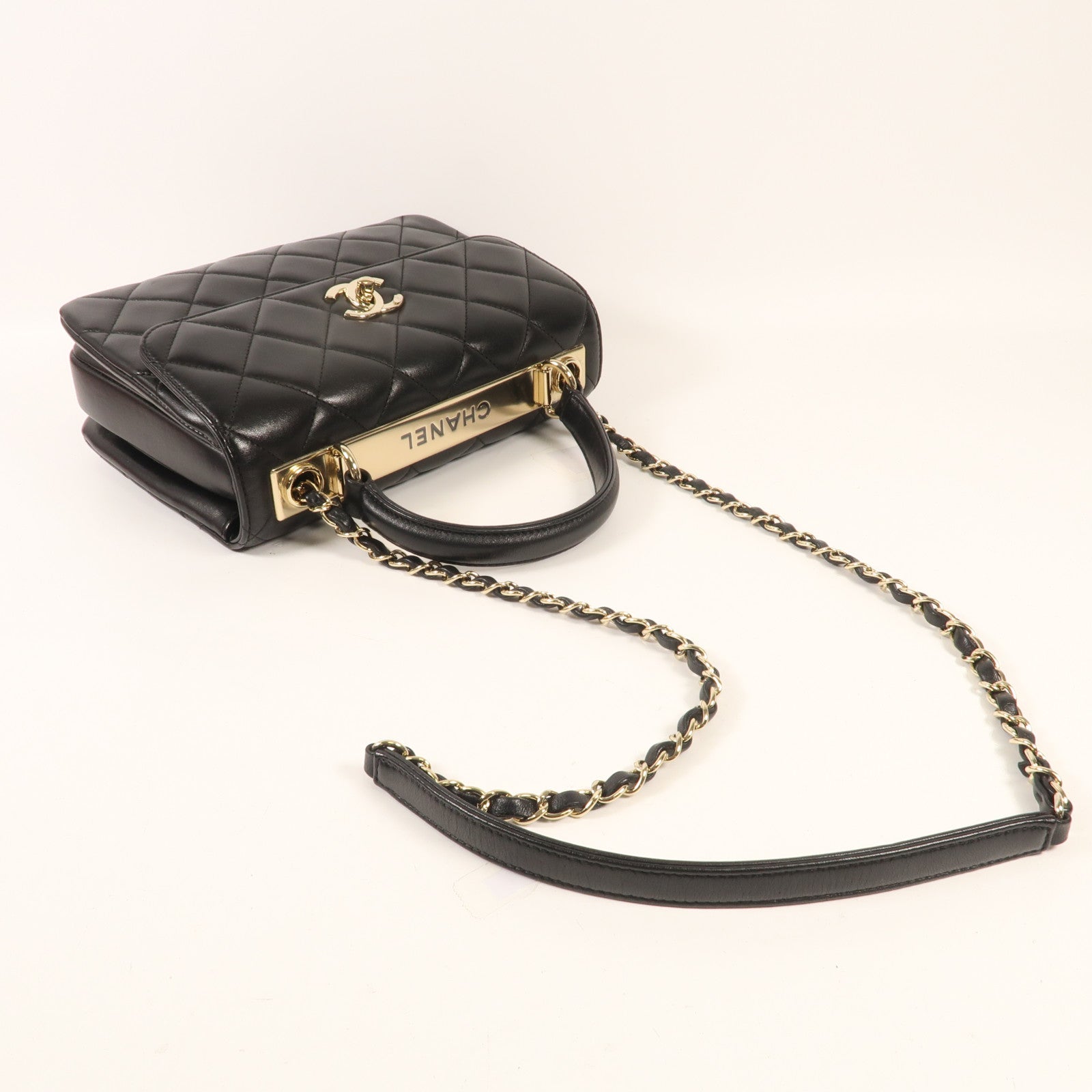 CHANEL 羊皮皮革Trendy CC Small金扣鏈帶手挽肩背兩用袋