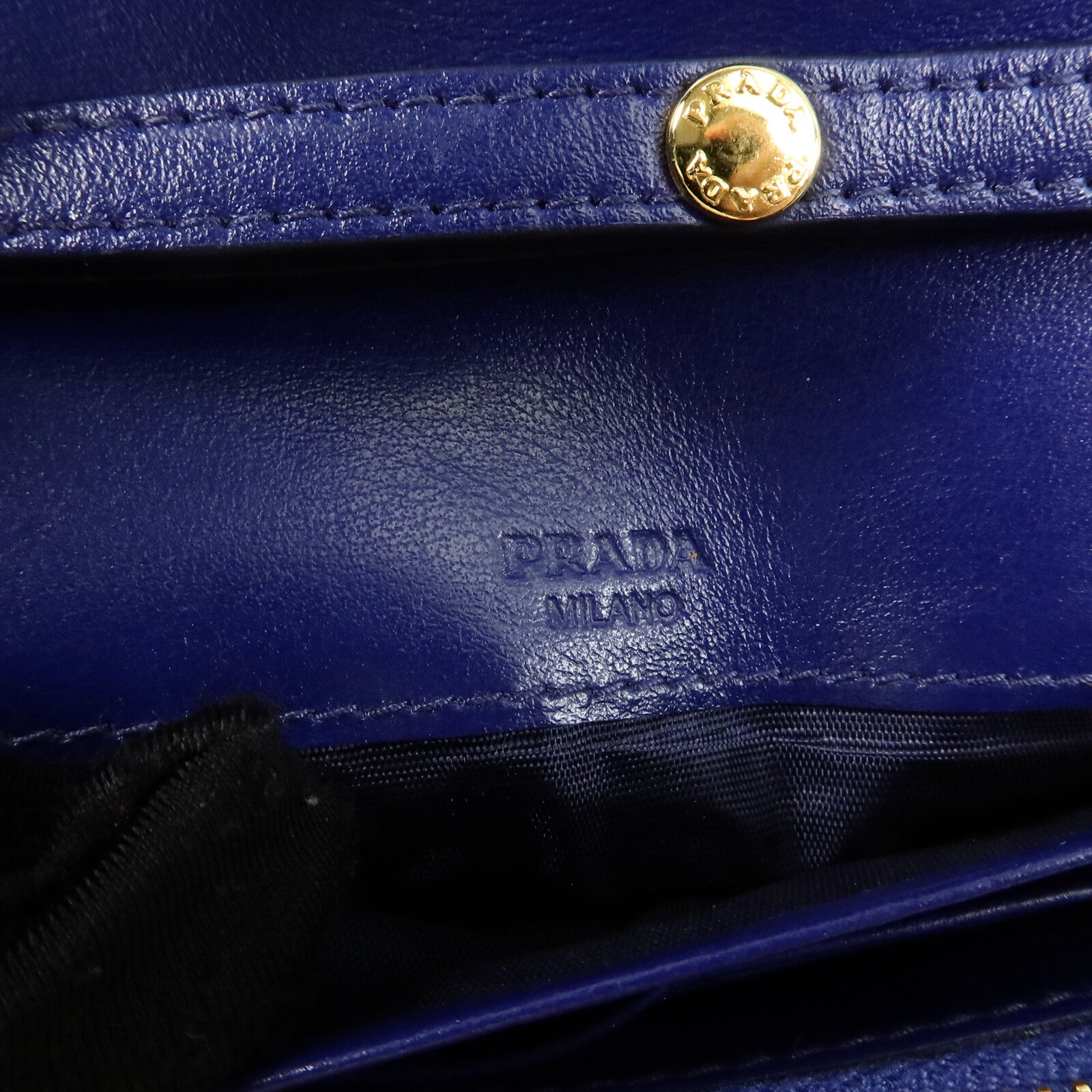 PRADA 牛皮皮革Wallet On Chain鏈帶肩背袋