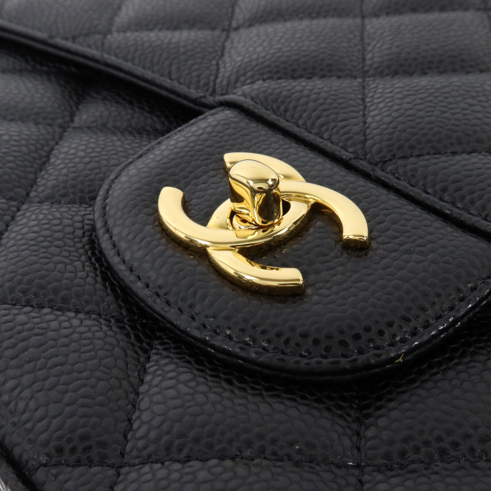 CHANEL 牛皮皮革Maxi Classic鏈帶肩背袋