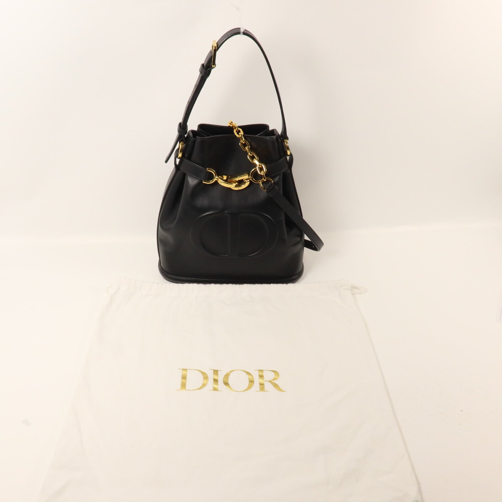 Dior 牛皮皮革C'est Dior Medium鏈帶手挽肩背兩用袋