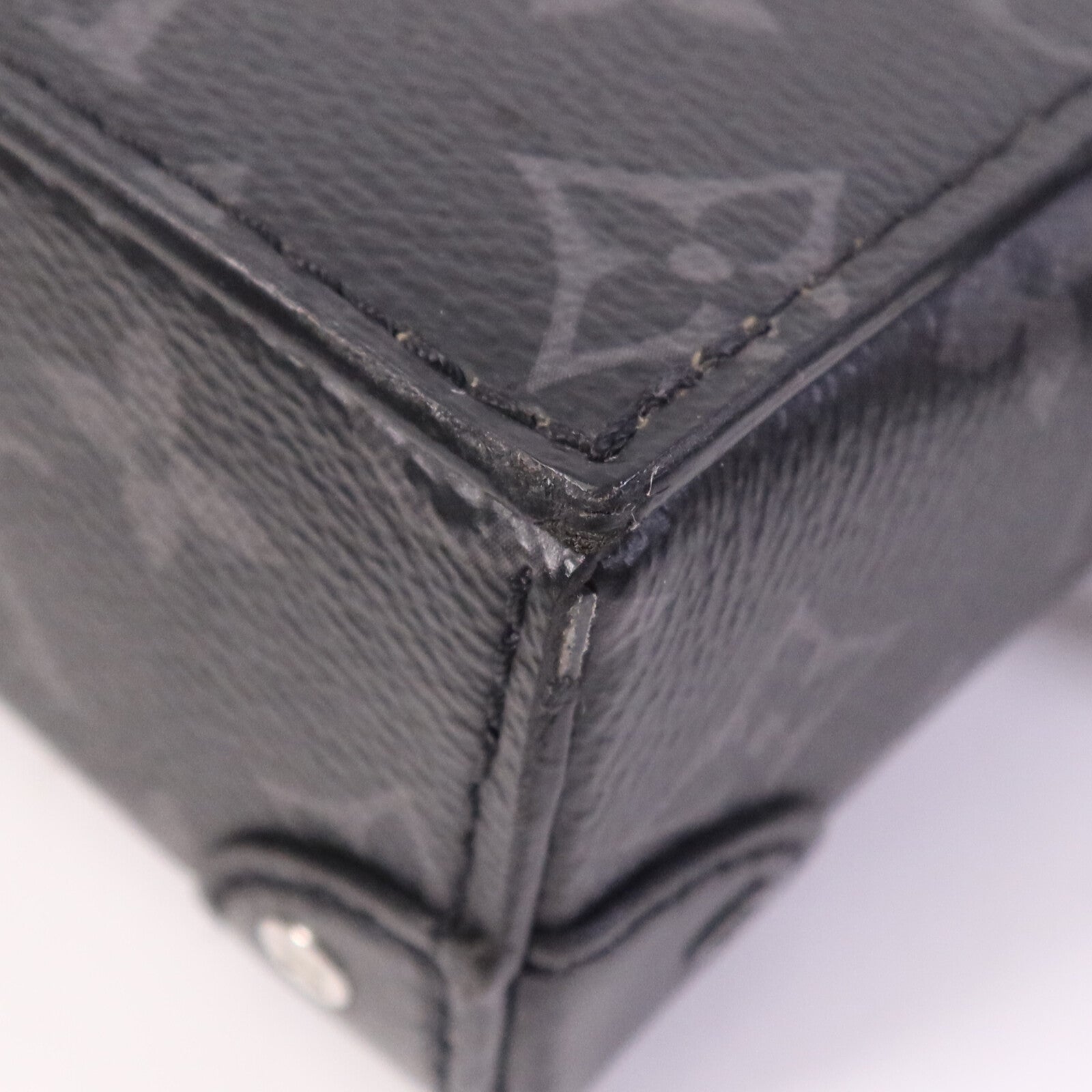 LOUIS VUITTON Monogram Eclipse Steamer Wearable Wallet肩背袋