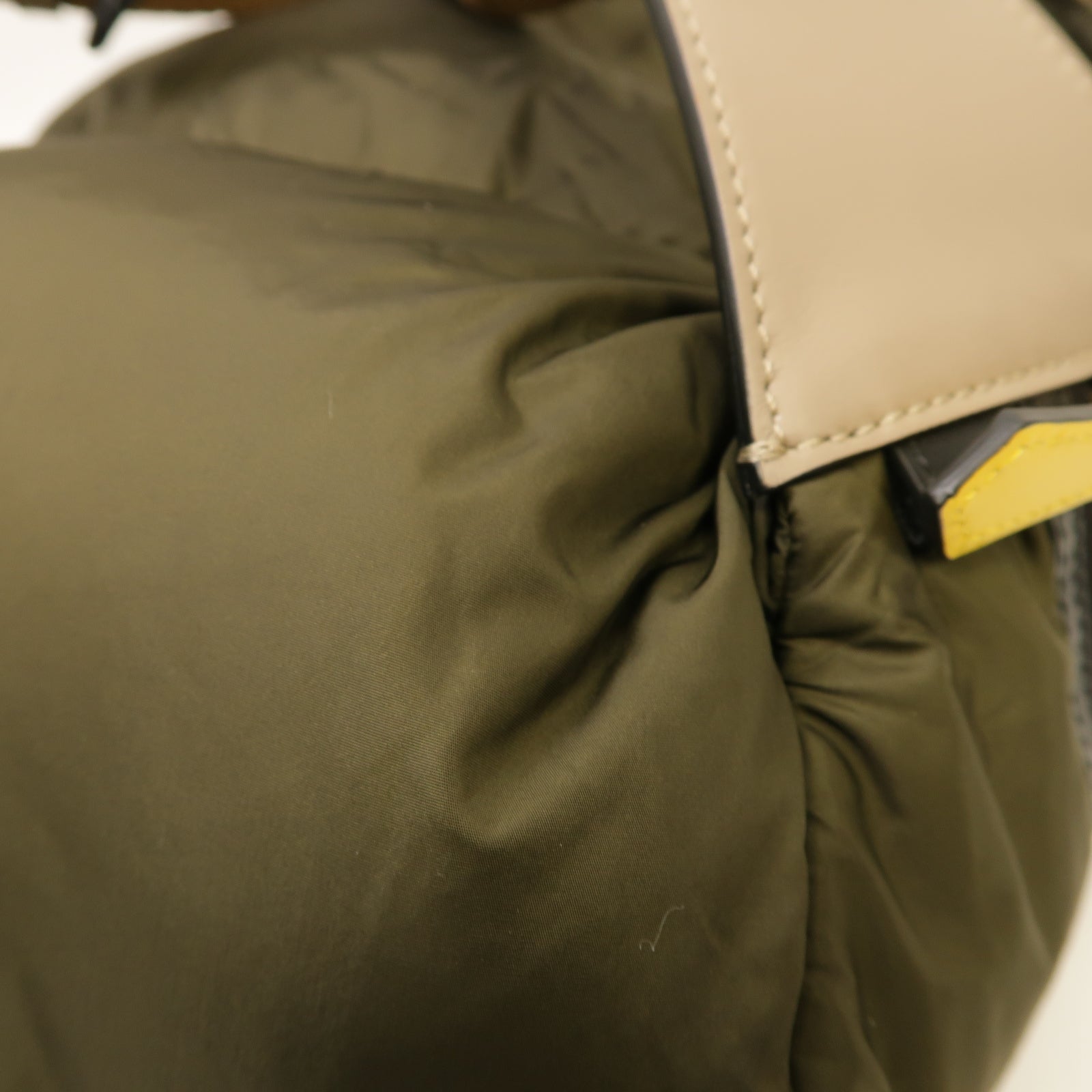 FENDI 【均一特價】尼龍Backpack金扣背包啡色/深綠色