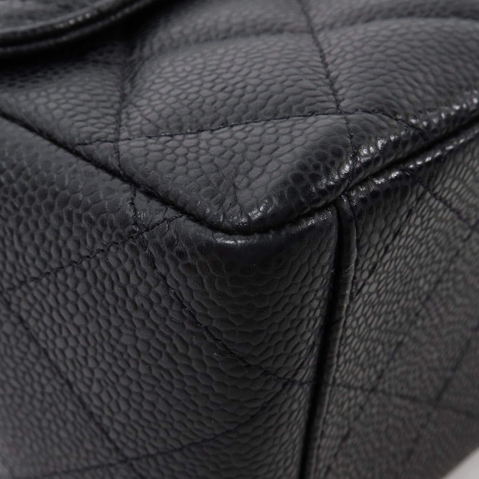 CHANEL 牛皮皮革Maxi Classic鏈帶肩背袋