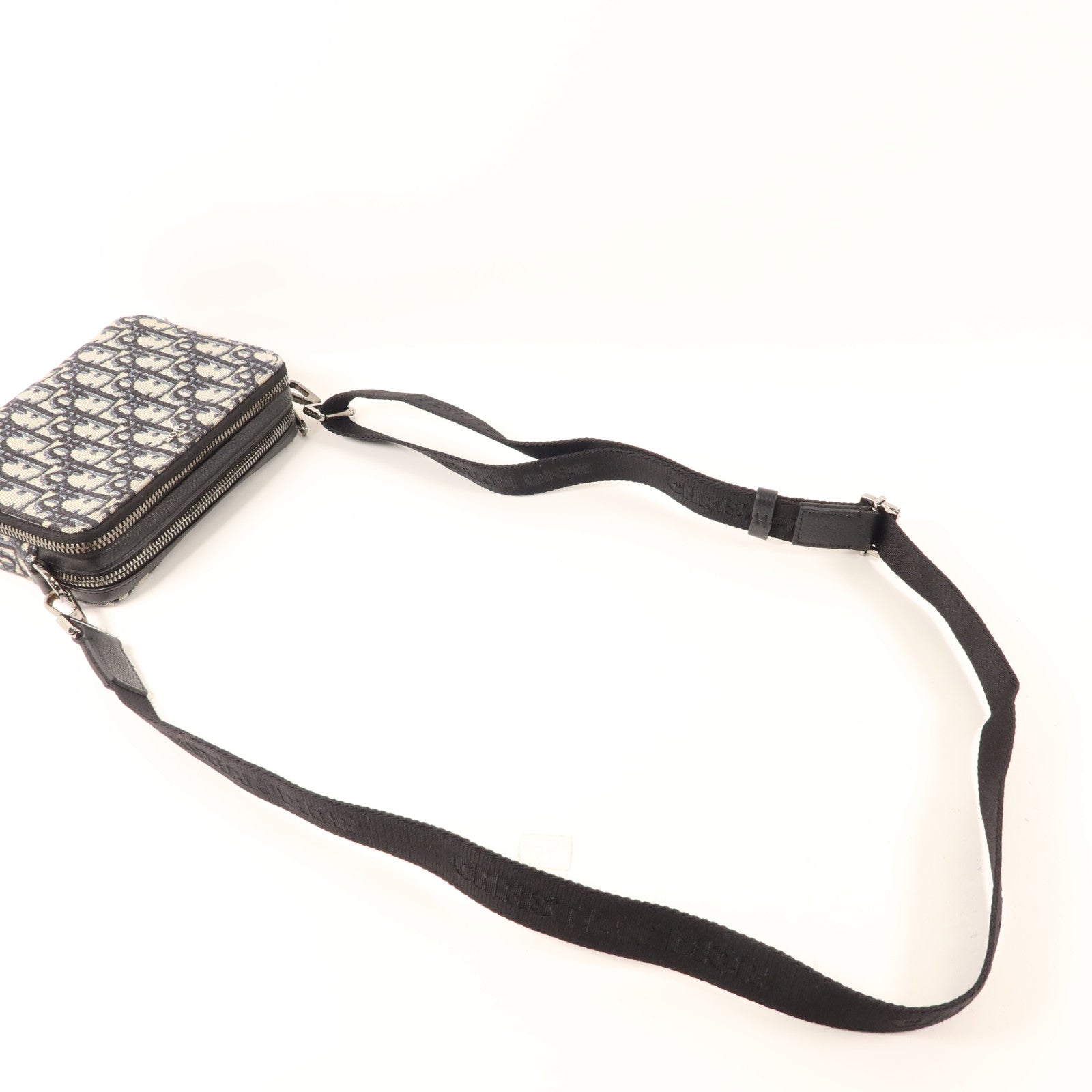 Dior 帆布Zipped Pouch With Strap銀扣肩背袋