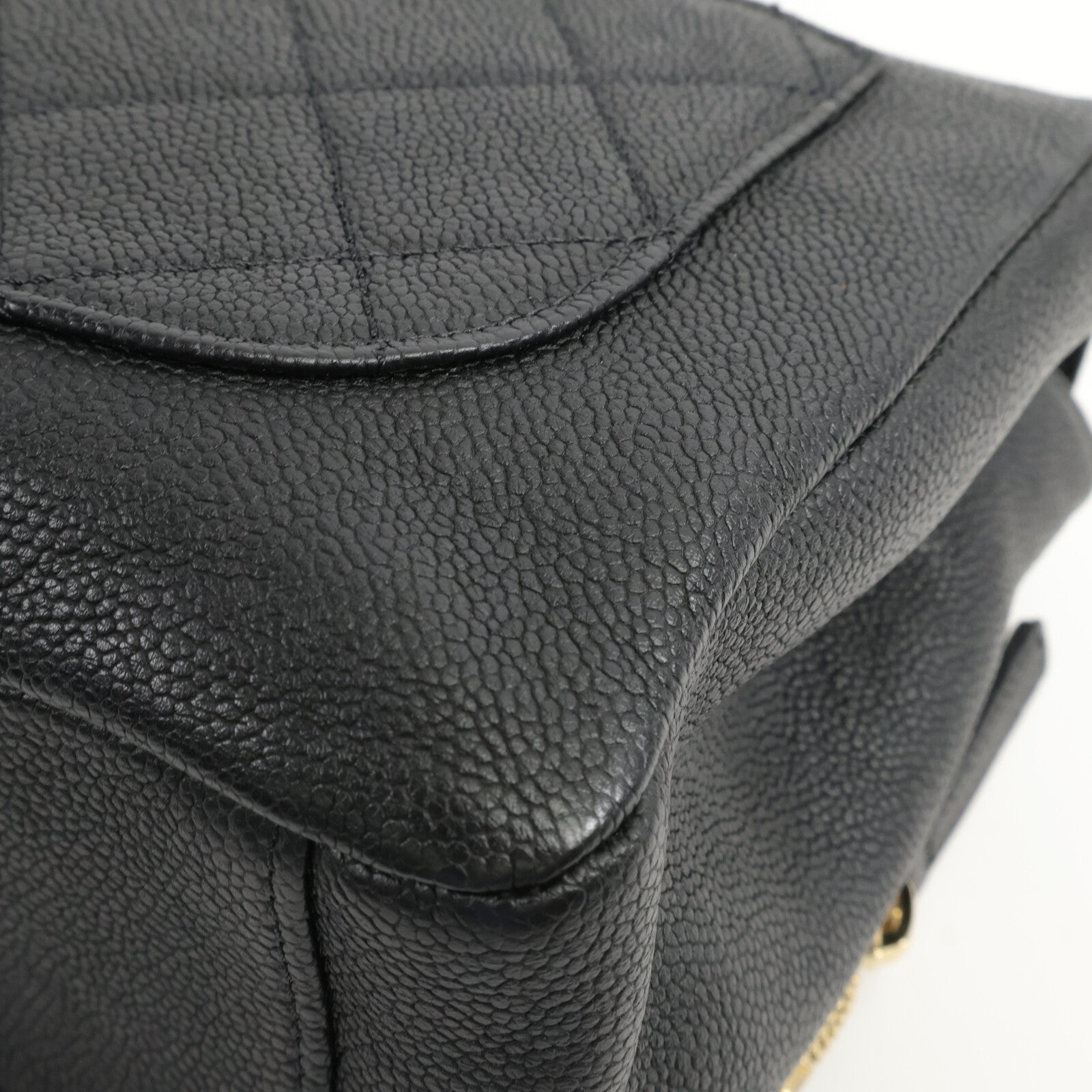 CHANEL 牛皮皮革Chic Trip Flap Bag鏈帶肩背袋