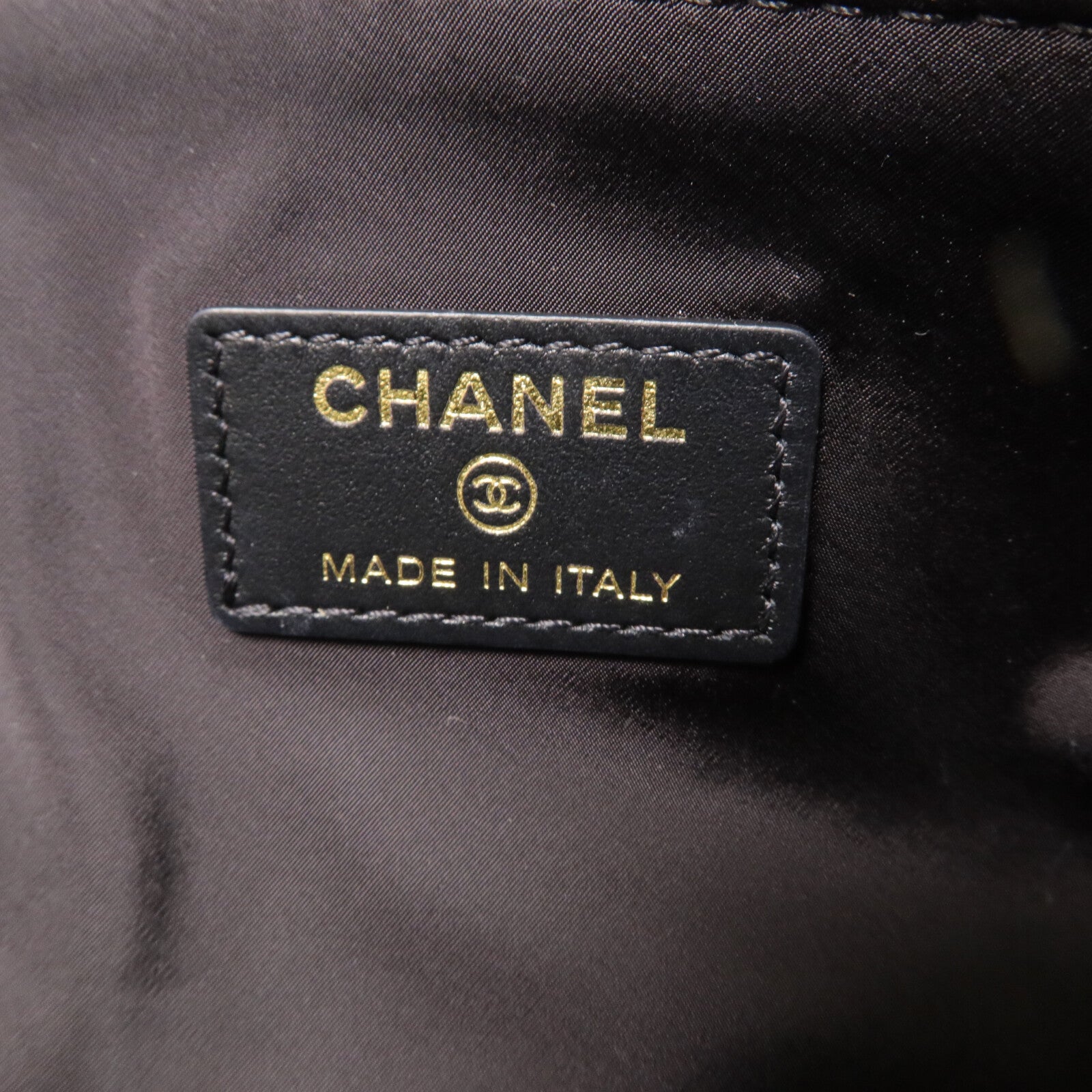 CHANEL 絨面尼龍Neige Chain Clutch鏈帶手挽肩背兩用袋