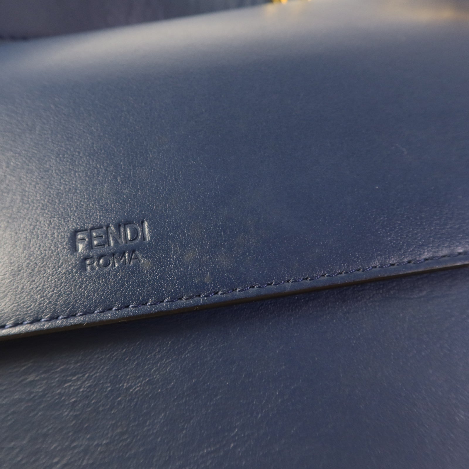 FENDI 牛皮皮革Kan I F Shoulder Bag手挽肩背兩用袋