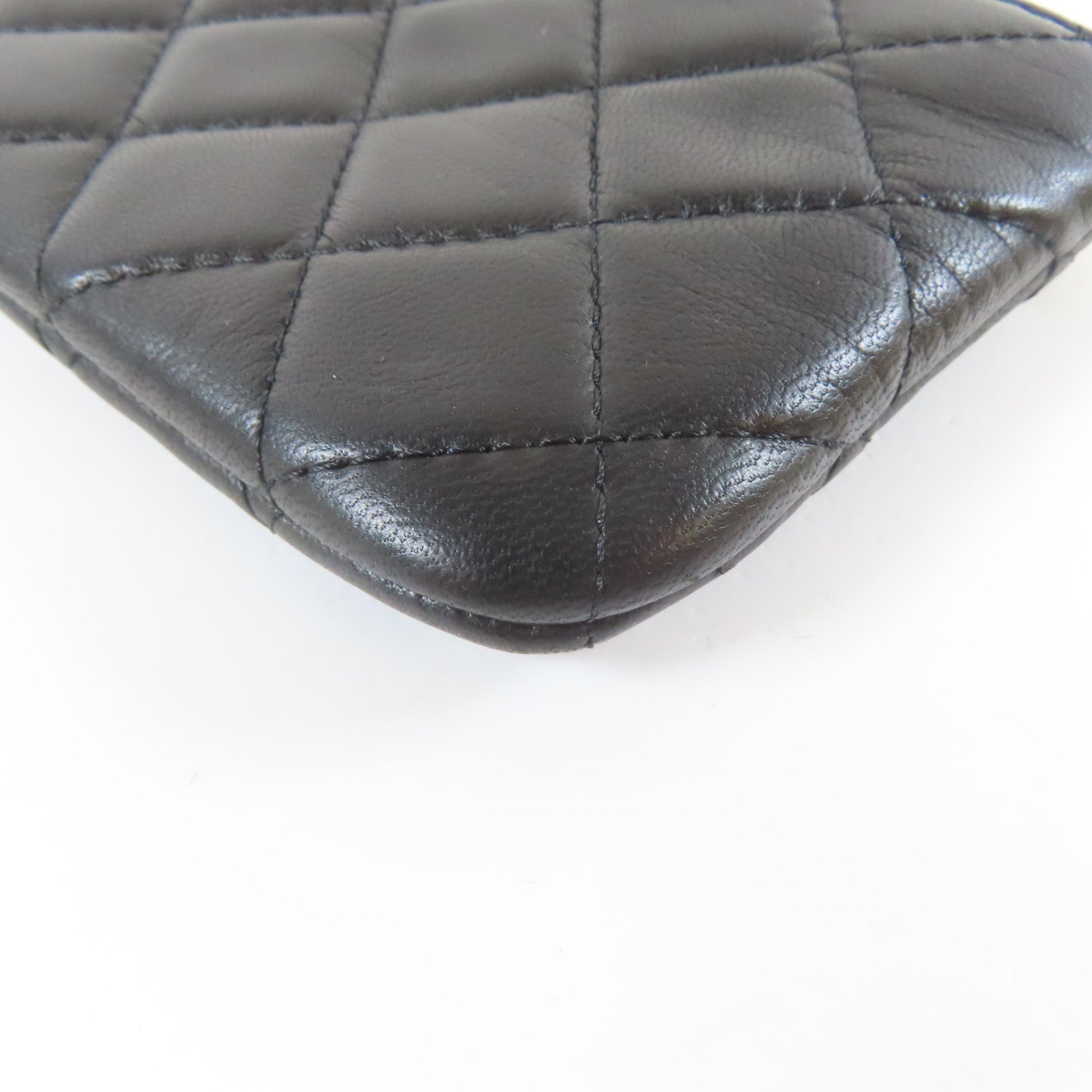CHANEL 菱格羊皮皮革Mini Pouch銀扣手拿包黑色
