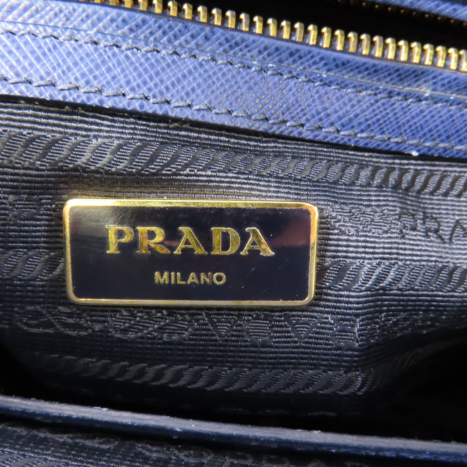 PRADA Saffiano皮革2 Way Shoulder金扣手挽肩背兩用袋