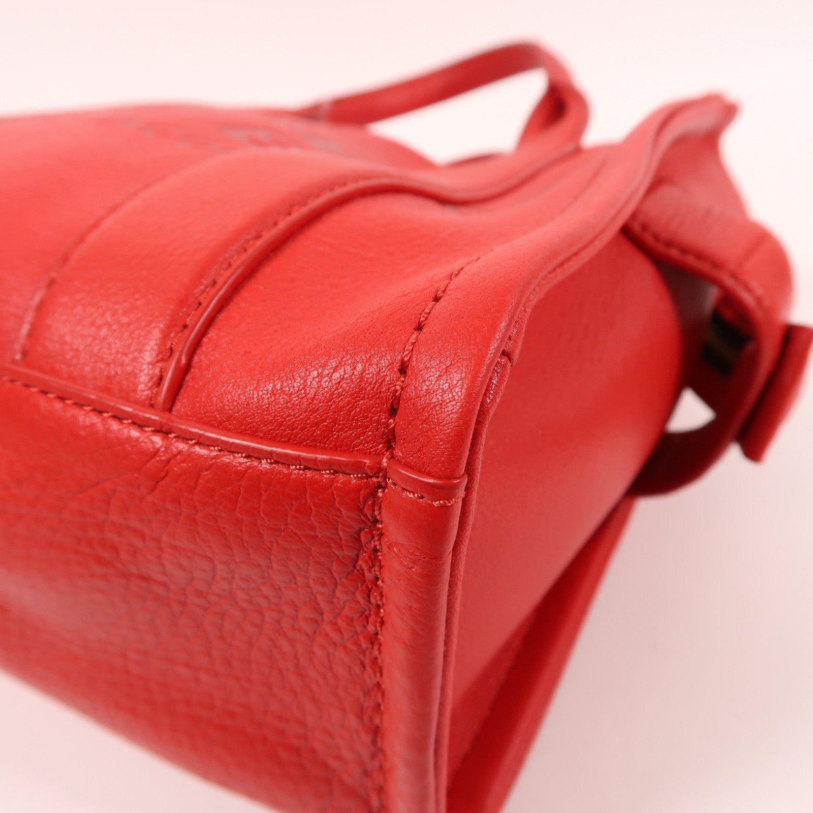 MARC JACOBS 皮革2 Way Shoulder金扣手挽肩背兩用袋紅色